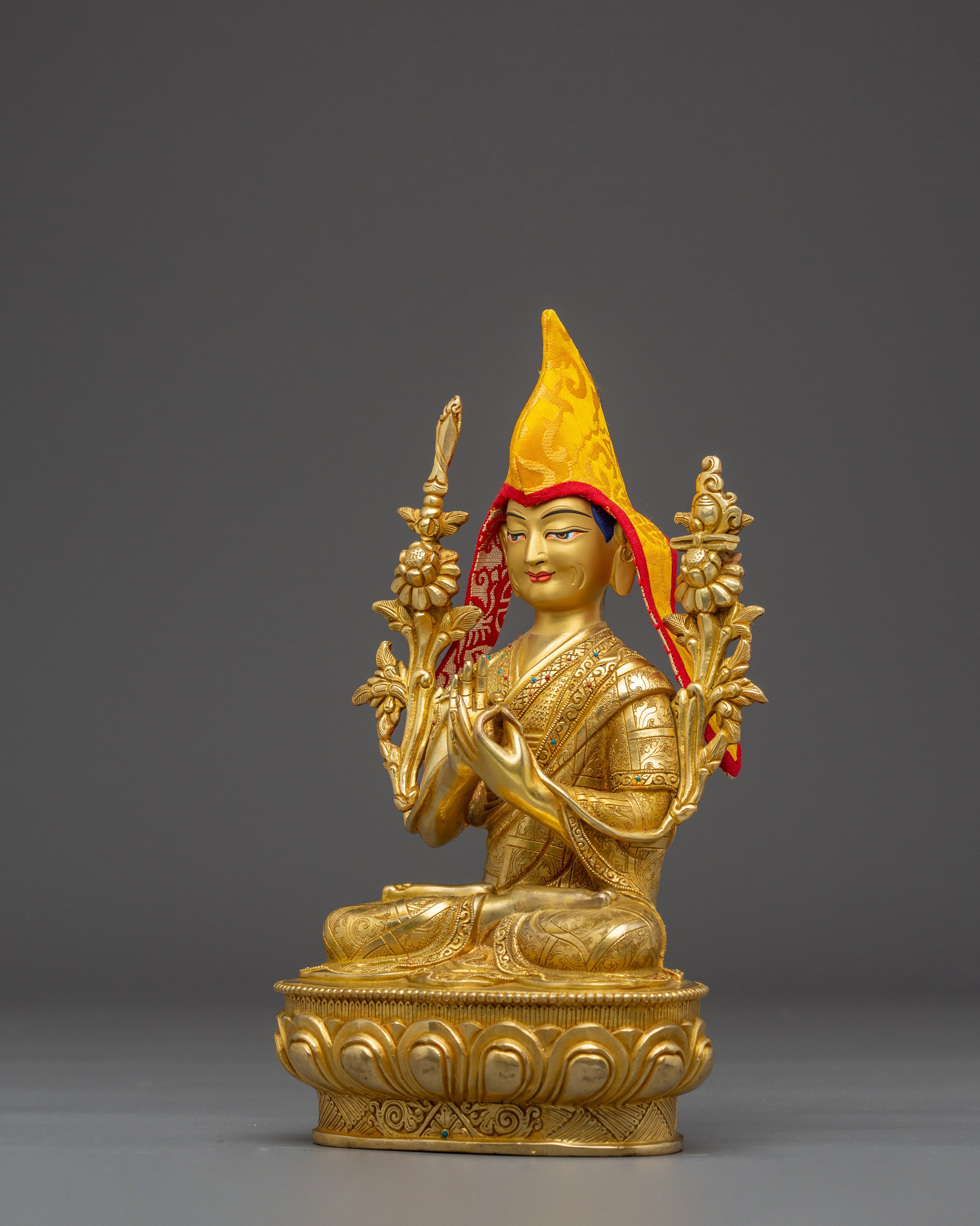 Tsongkhapa Statue: Revered Buddhist Philosopher