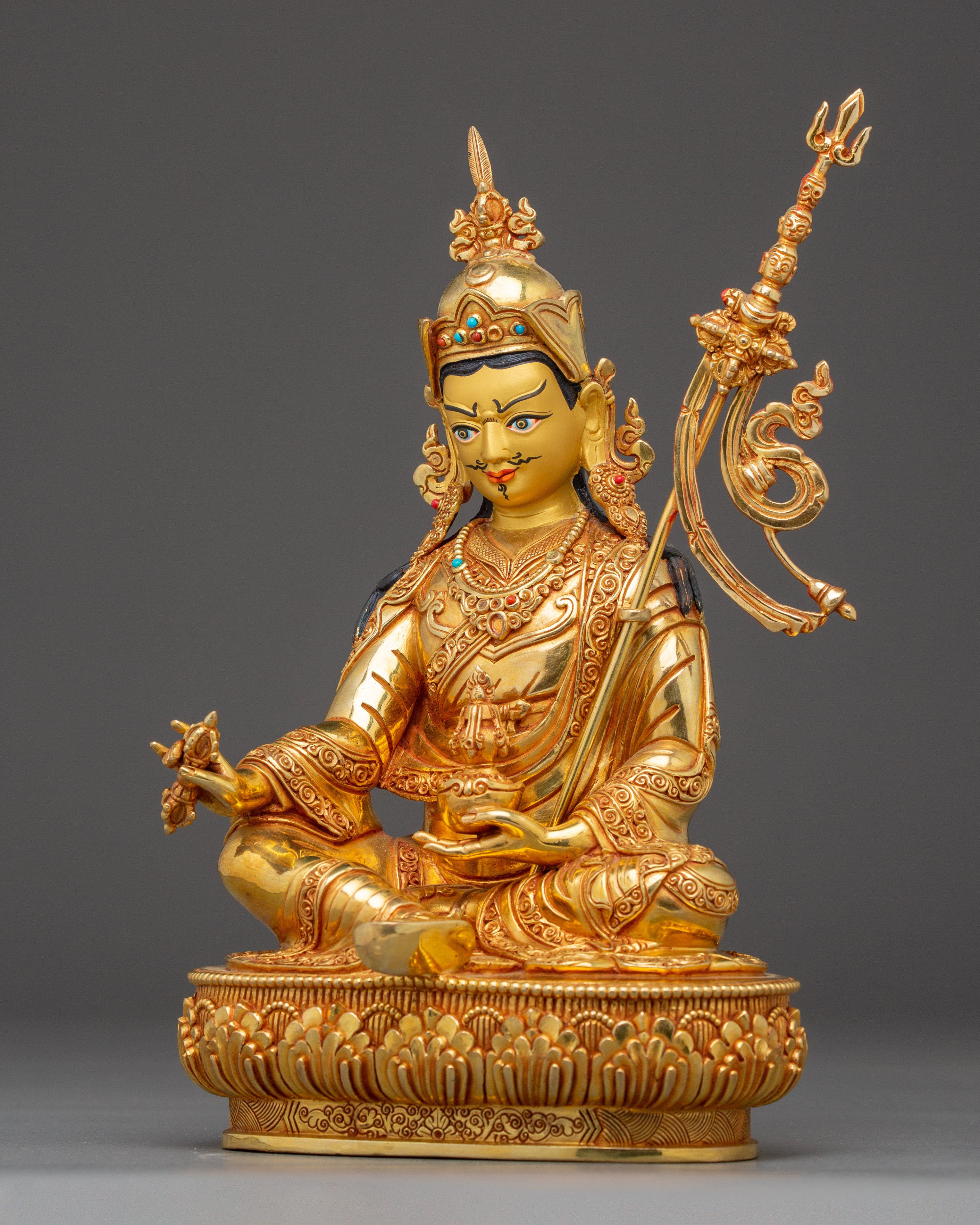 Tibetan Guru Rinpoche Figure | Sacred Buddhist Art
