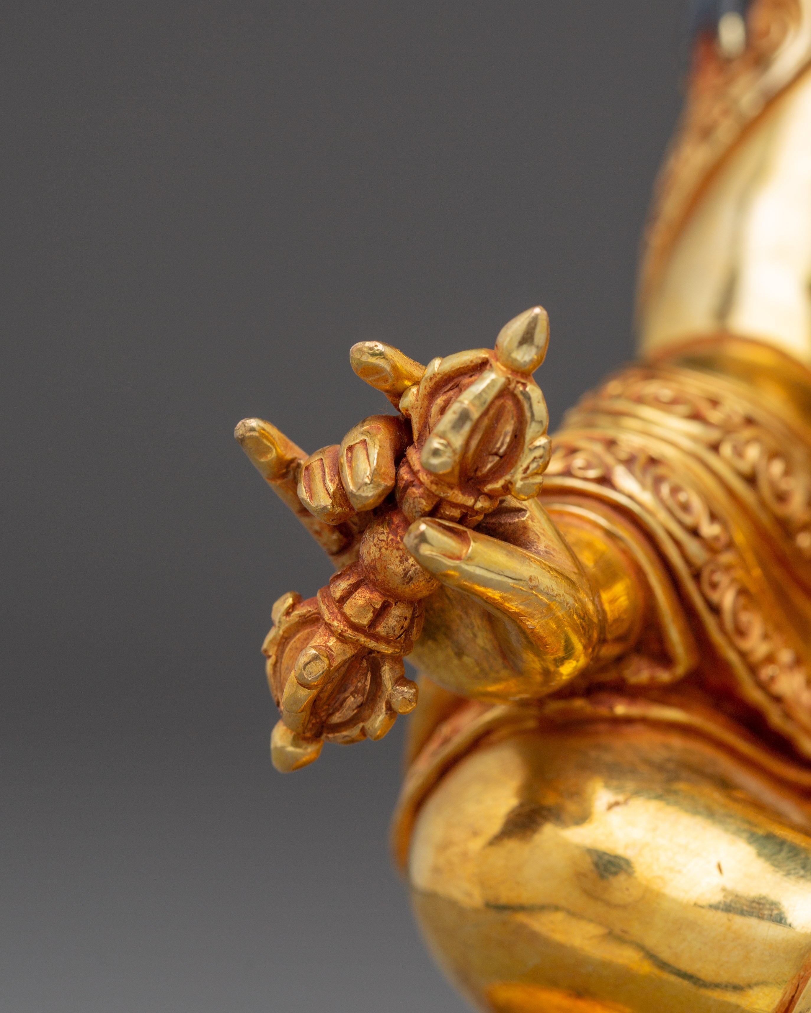 Tibetan Guru Rinpoche Figure | Sacred Buddhist Art