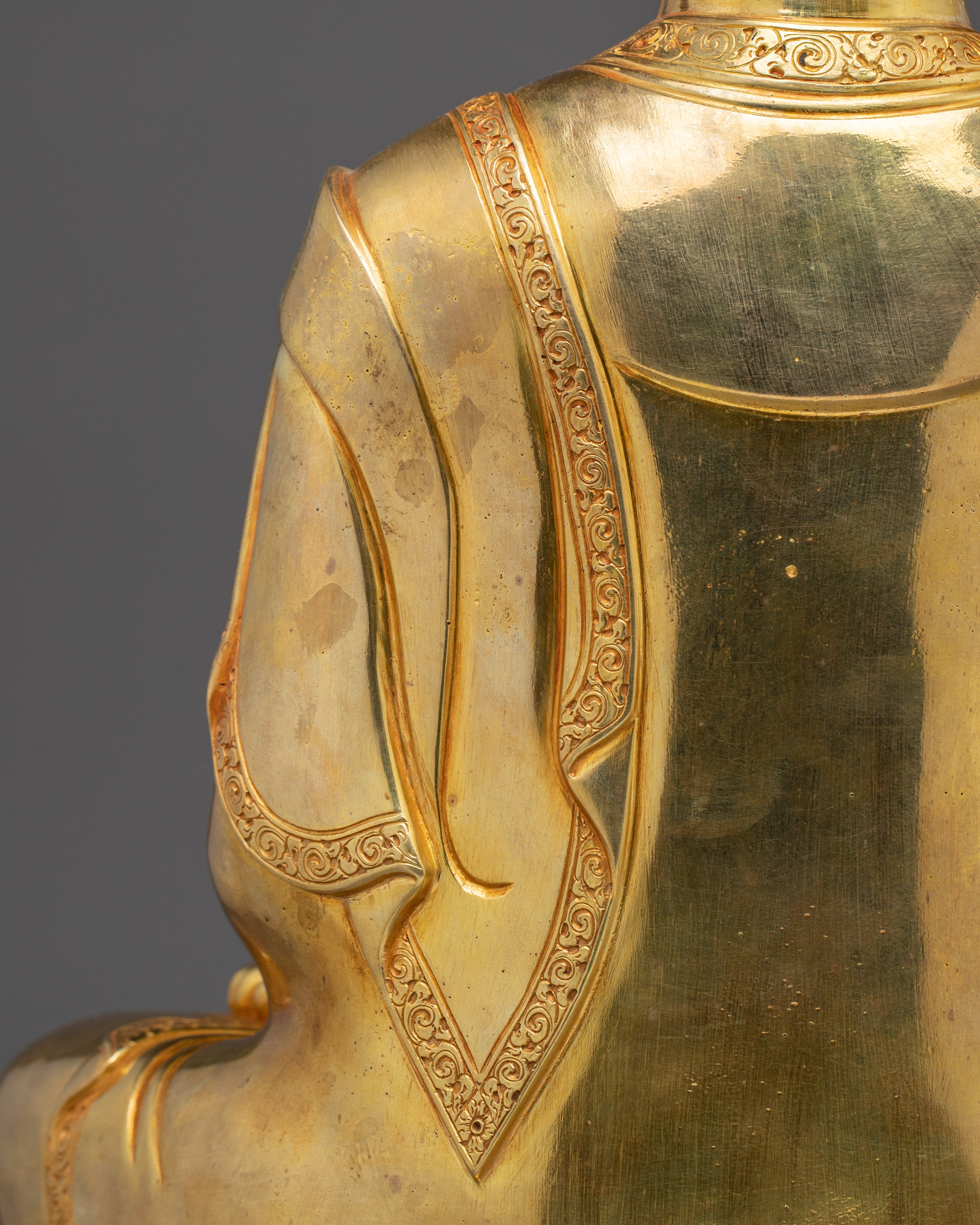 Gautama Buddha Statue: The Enlightened One