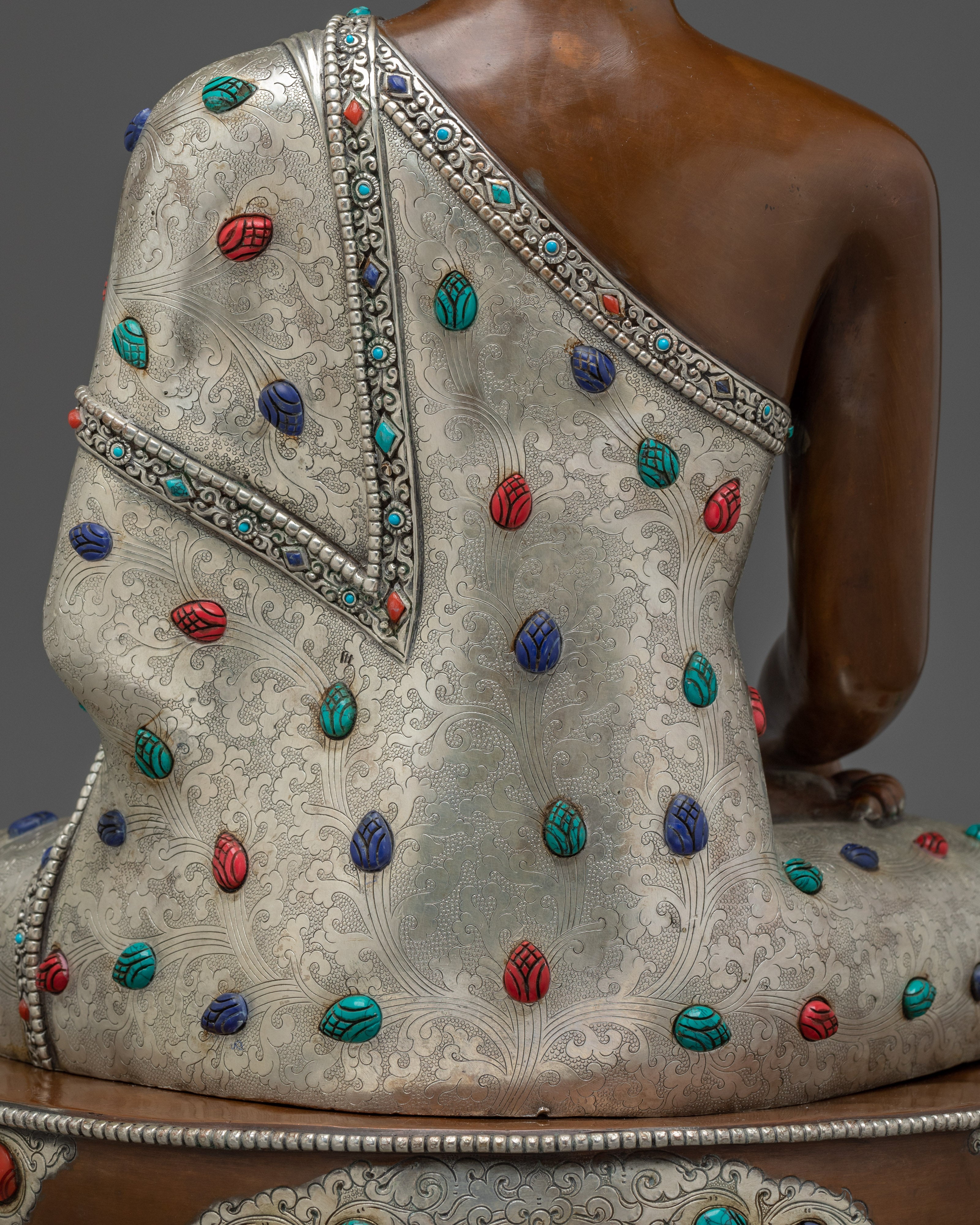 Shakyamuni buddha Statue: Buddhist Spiritual Decor