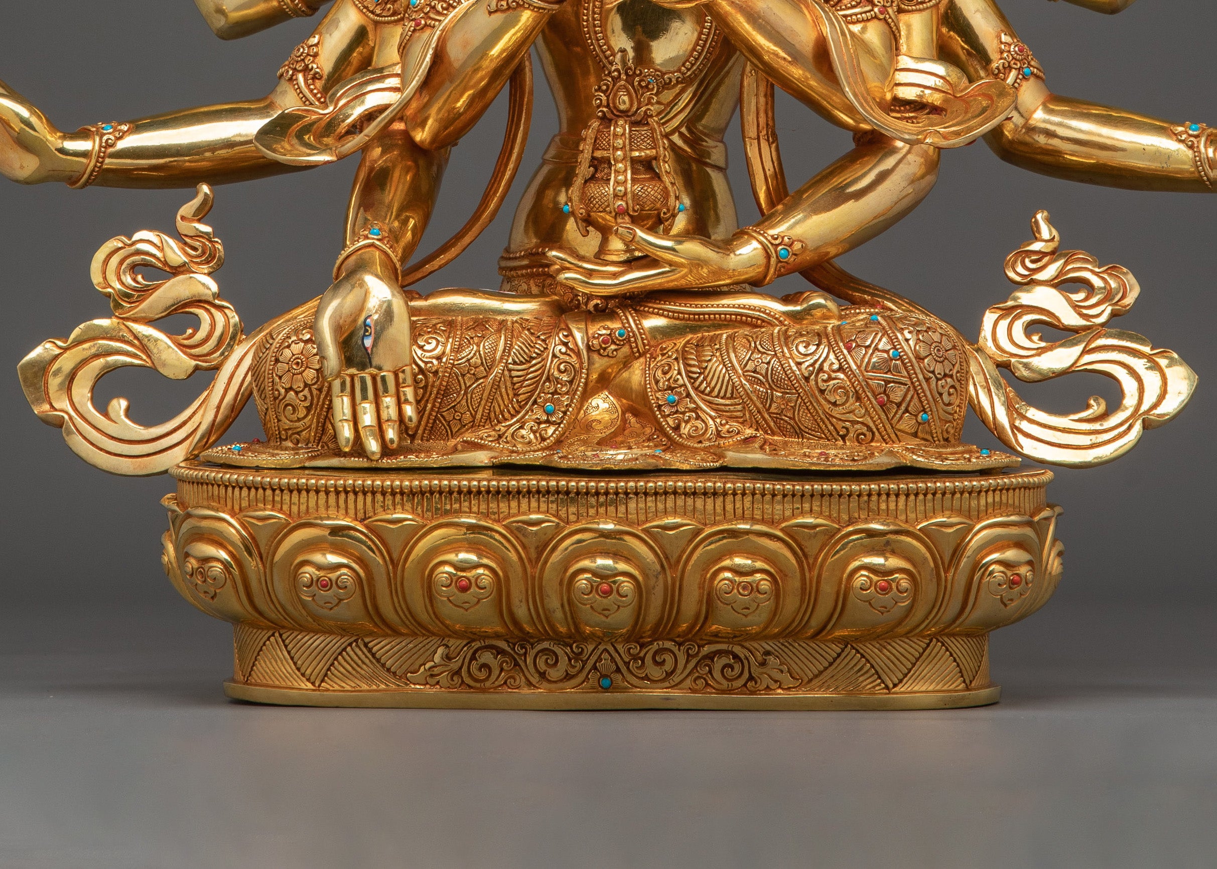 Namgyalma Statue: Himalayan Handmade Art