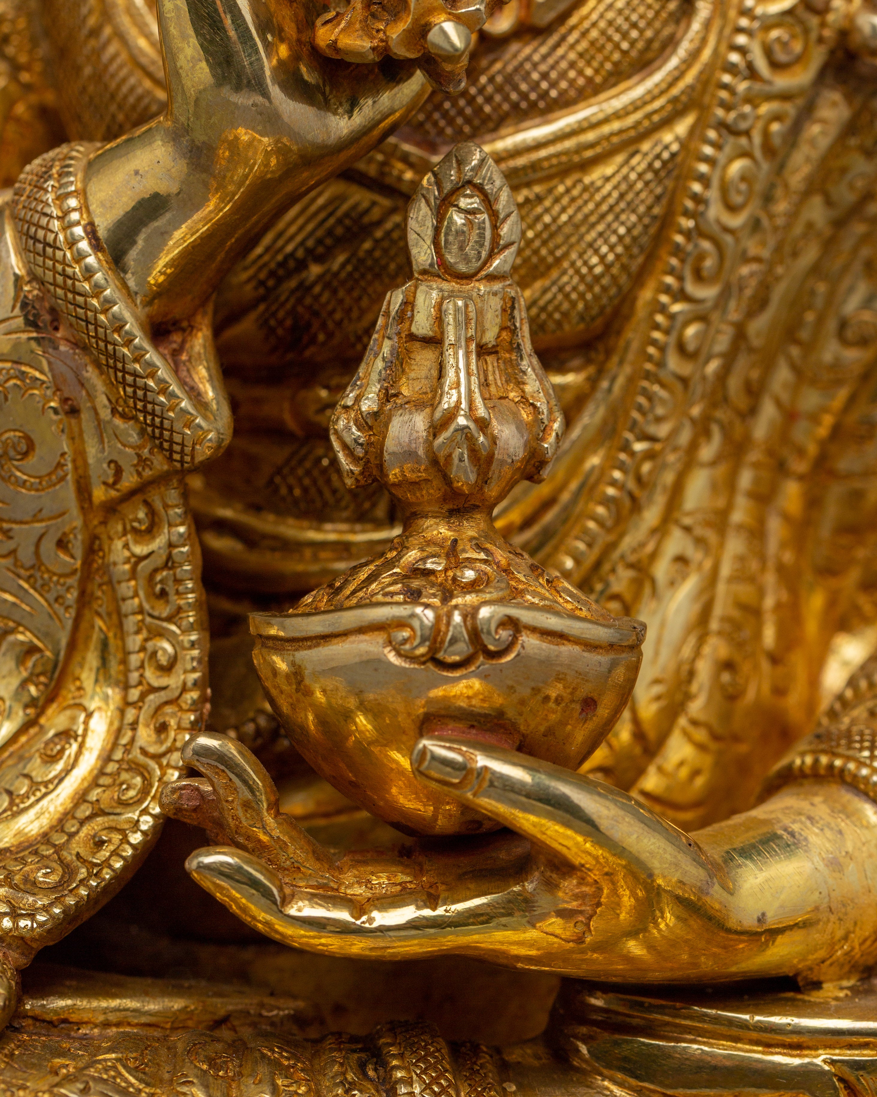 Guru Tsokye Dorje Statue: Peaceful Padmasambhava Form