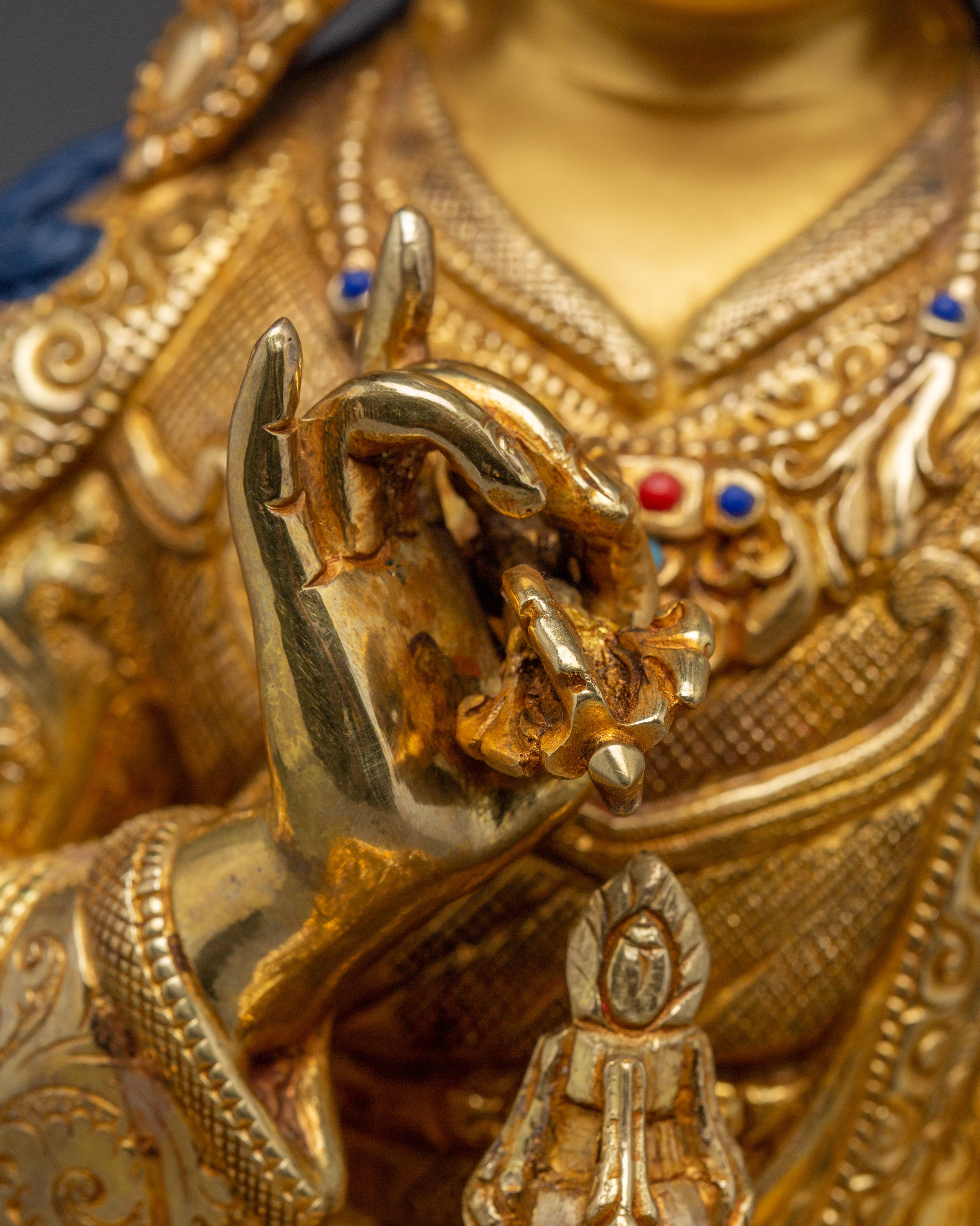 Guru Tsokye Dorje Statue: Peaceful Padmasambhava Form