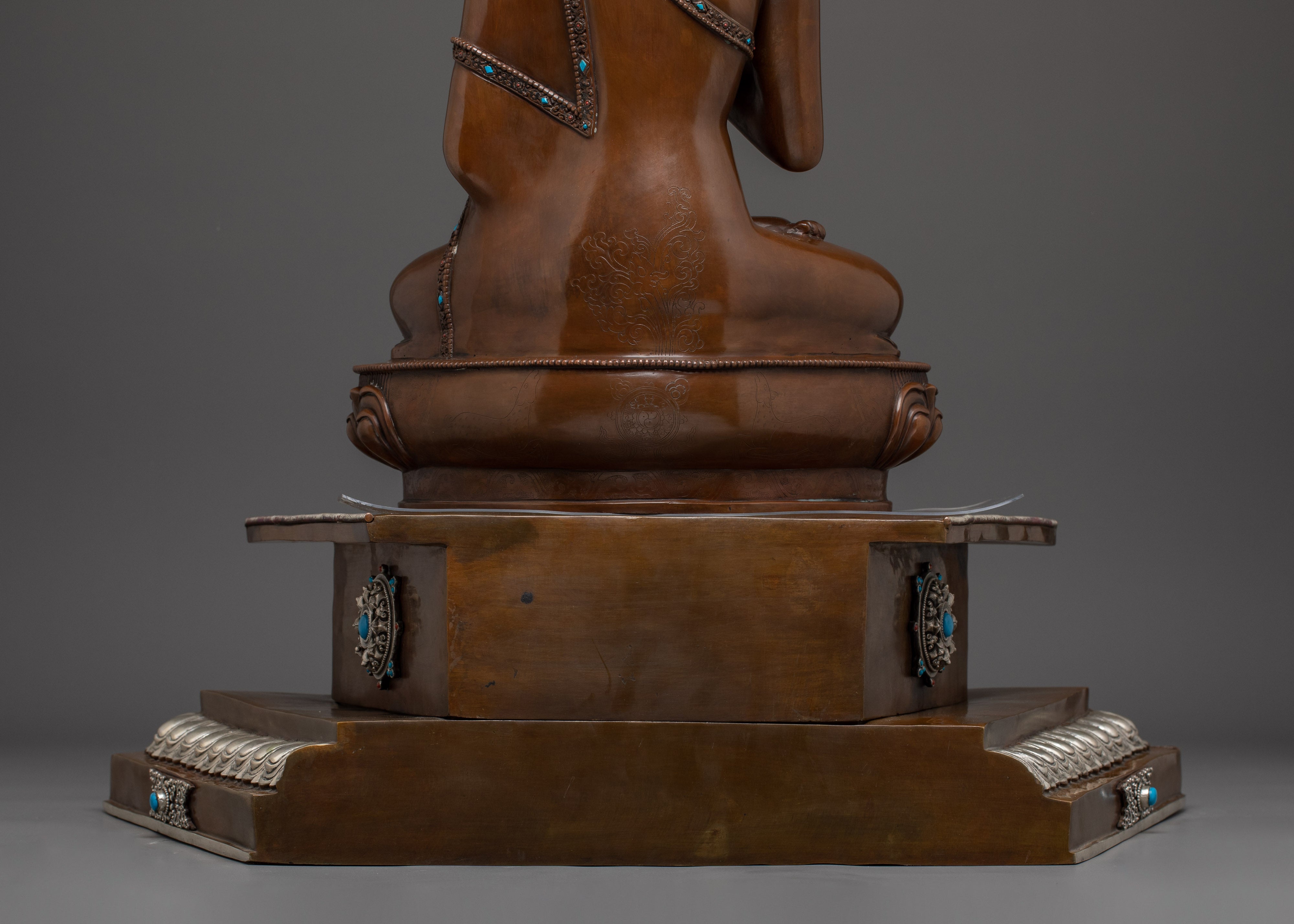 Vairocana on Throne Statue | Cosmic Buddha