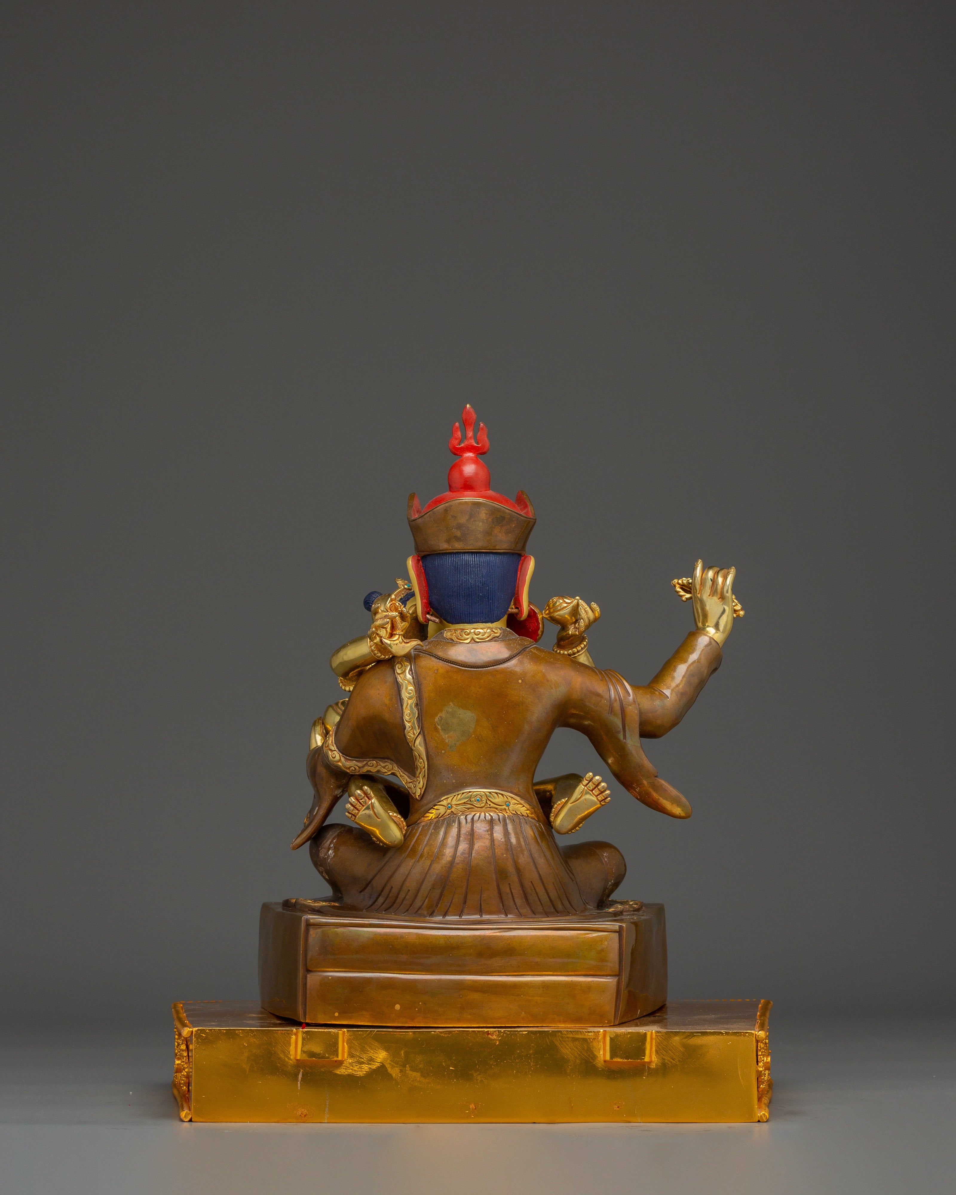 Guru with Consort Statue and Throne | Gemstones & Spiritual Significance