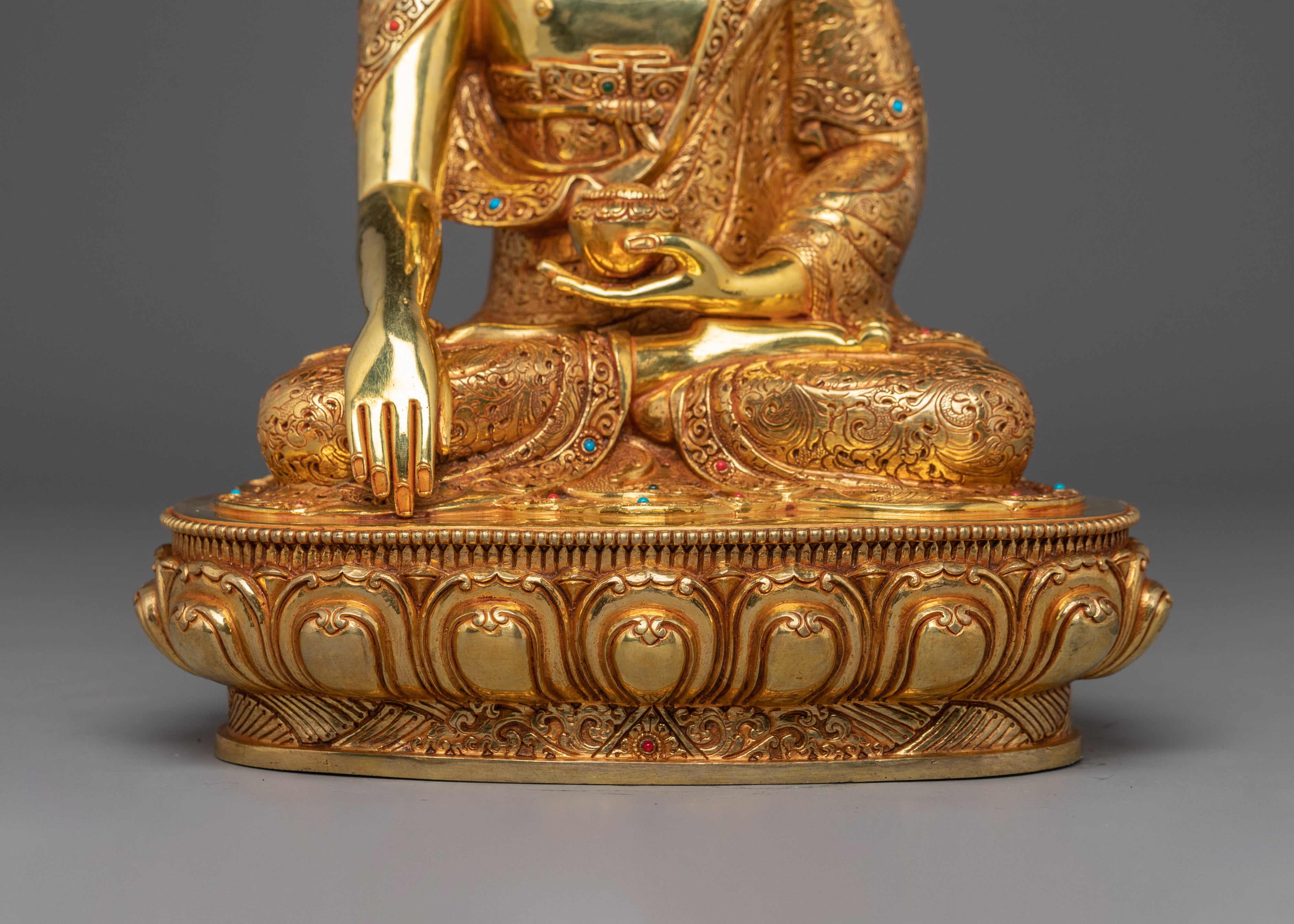 Shakyamuni Buddha, Peaceful Sage Sculpture | Handcrafted Tibetan Symbol