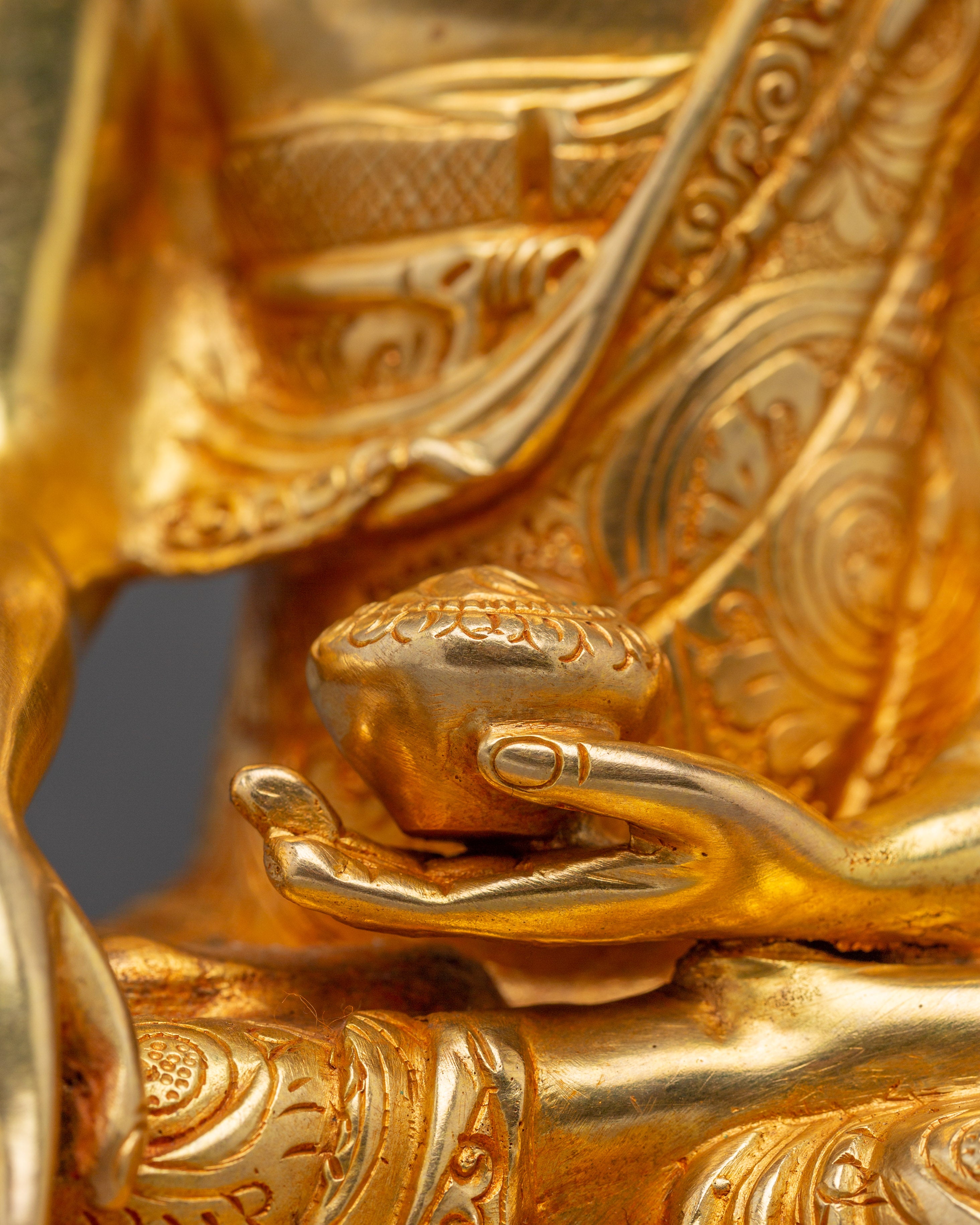 Dharma Teacher Shakyamuni Buddha with Halo | Gautama Buddha Statue