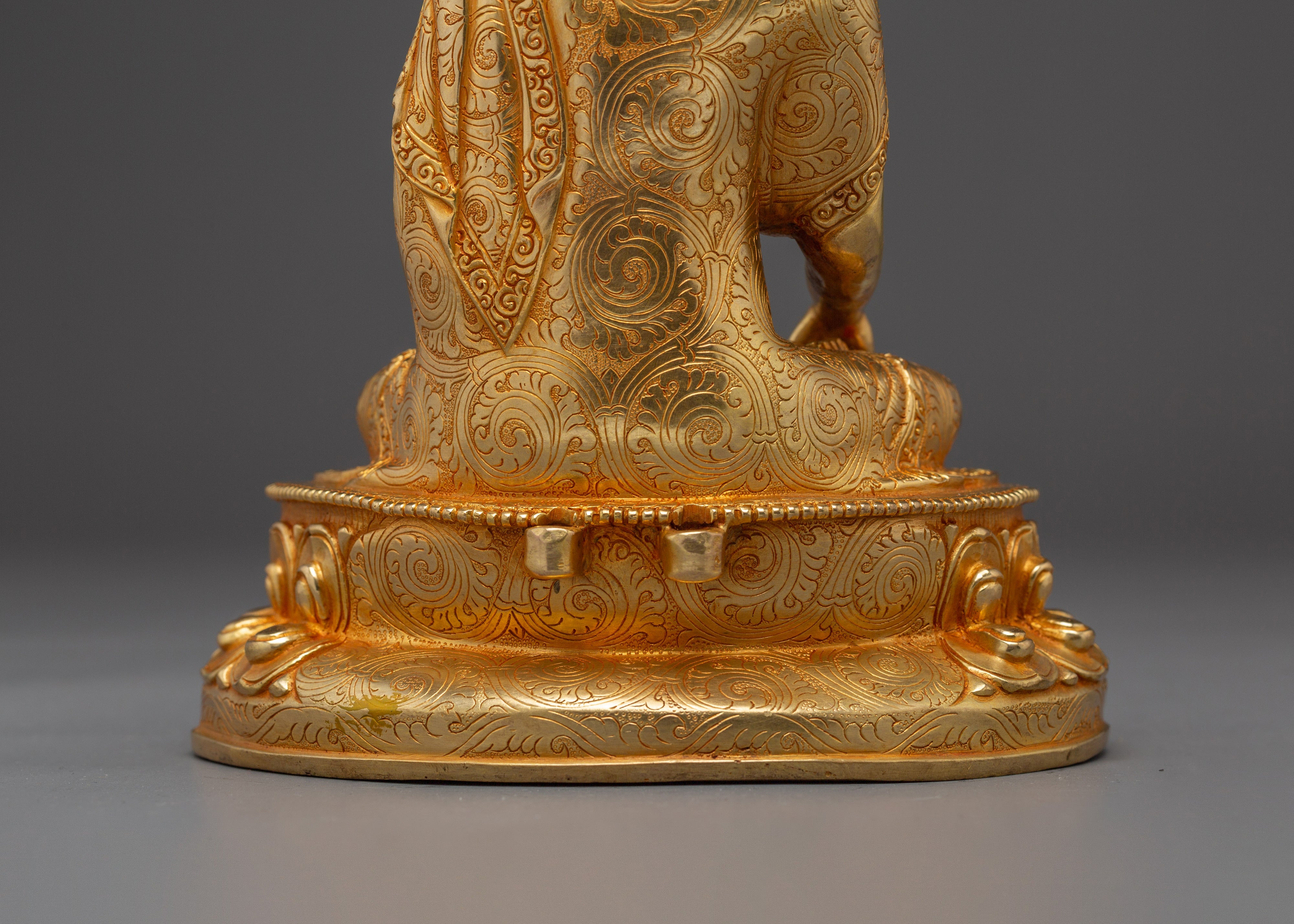 Dharma Teacher Shakyamuni Buddha with Halo | Gautama Buddha Statue
