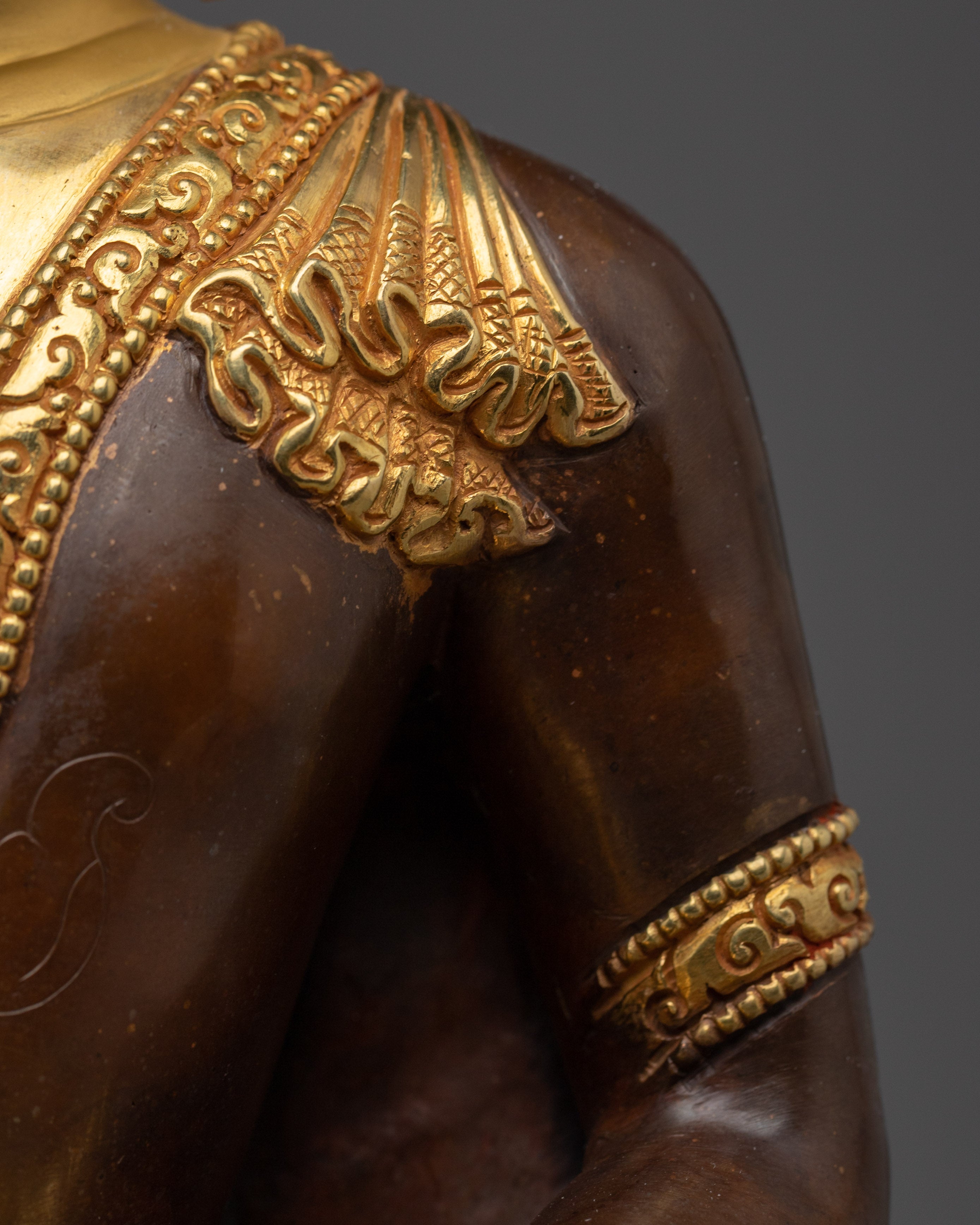 Shakyamuni Buddha Statue 24K Gold Gilded | Meditation & Shrine Decor