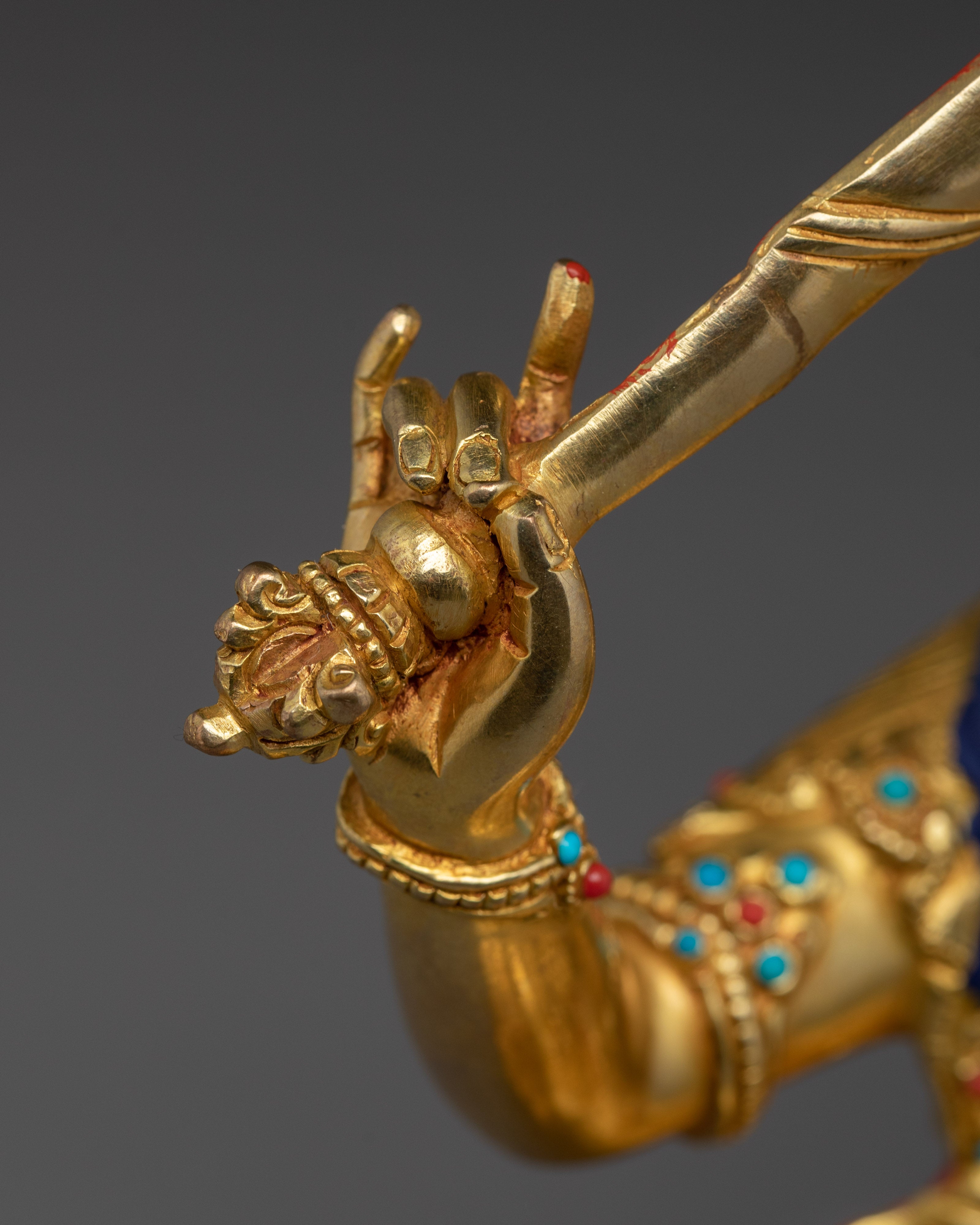 Manjushri Statue: Golden Spiritual Decor