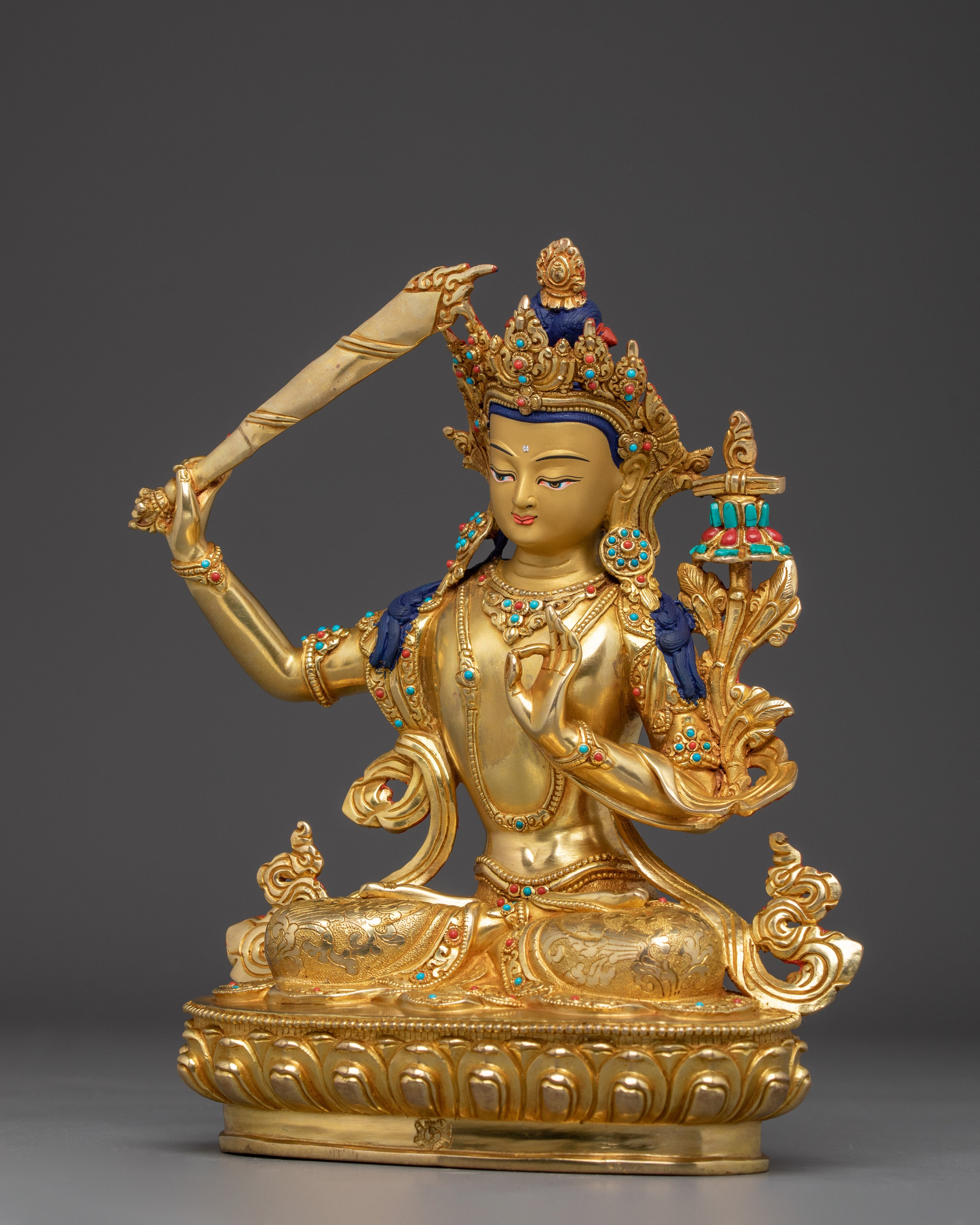 Manjushri Statue: Golden Spiritual Decor
