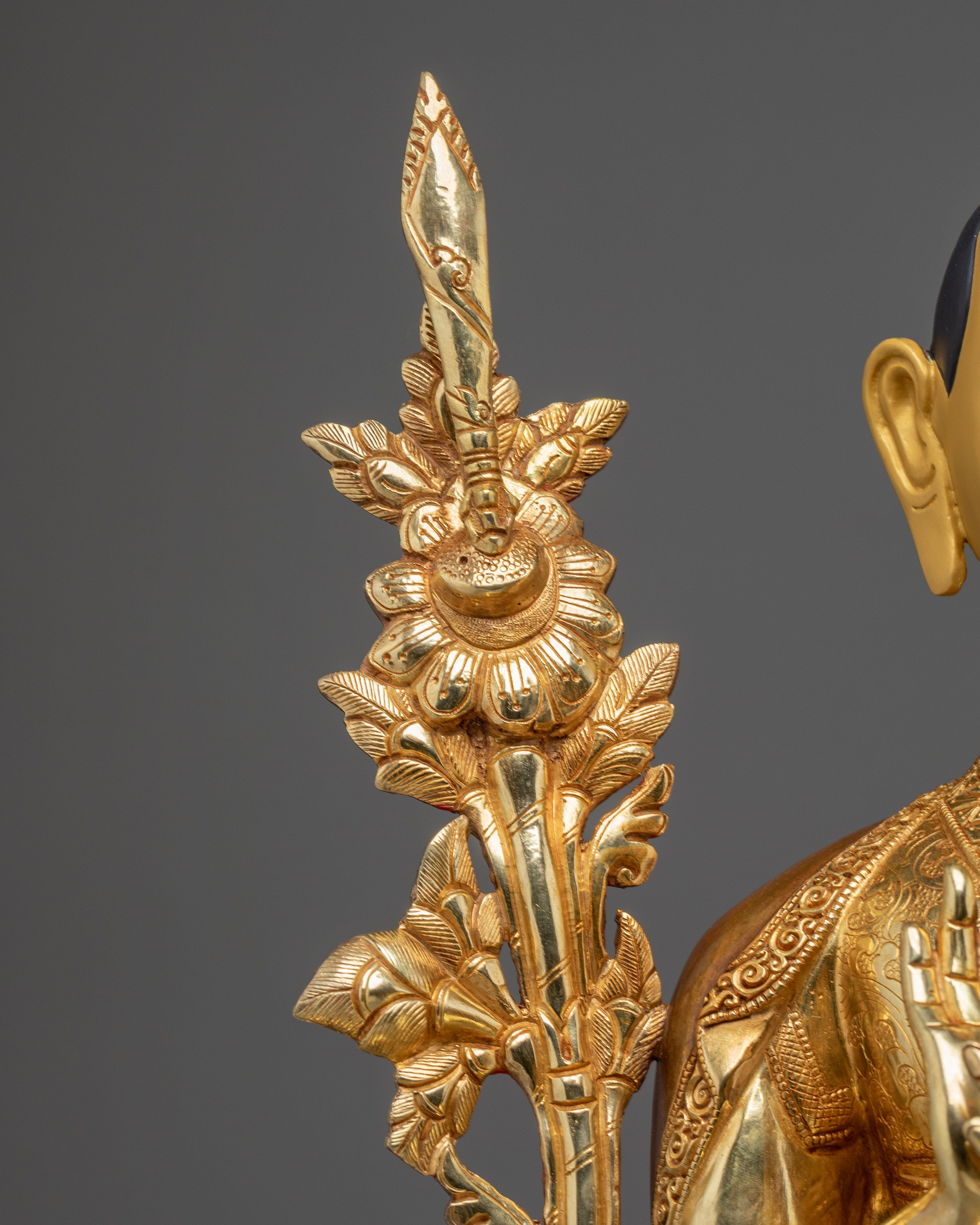 Tsongkhapa Set, Tibetan Masters Statue | Gold Gilded Artwork for Meditation