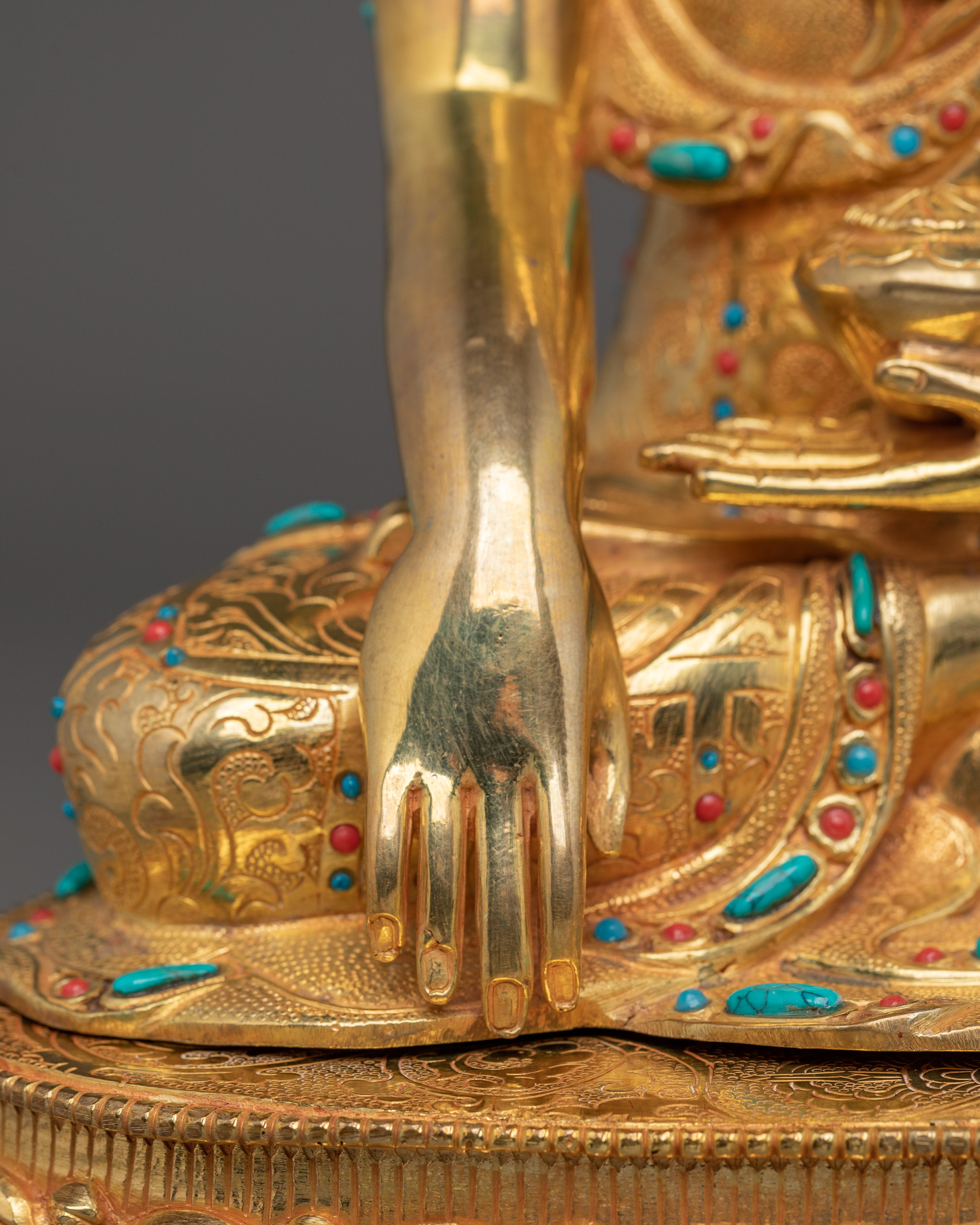 Shakyamuni Buddha, Dharma Founder Figure | Historical Enlightened One