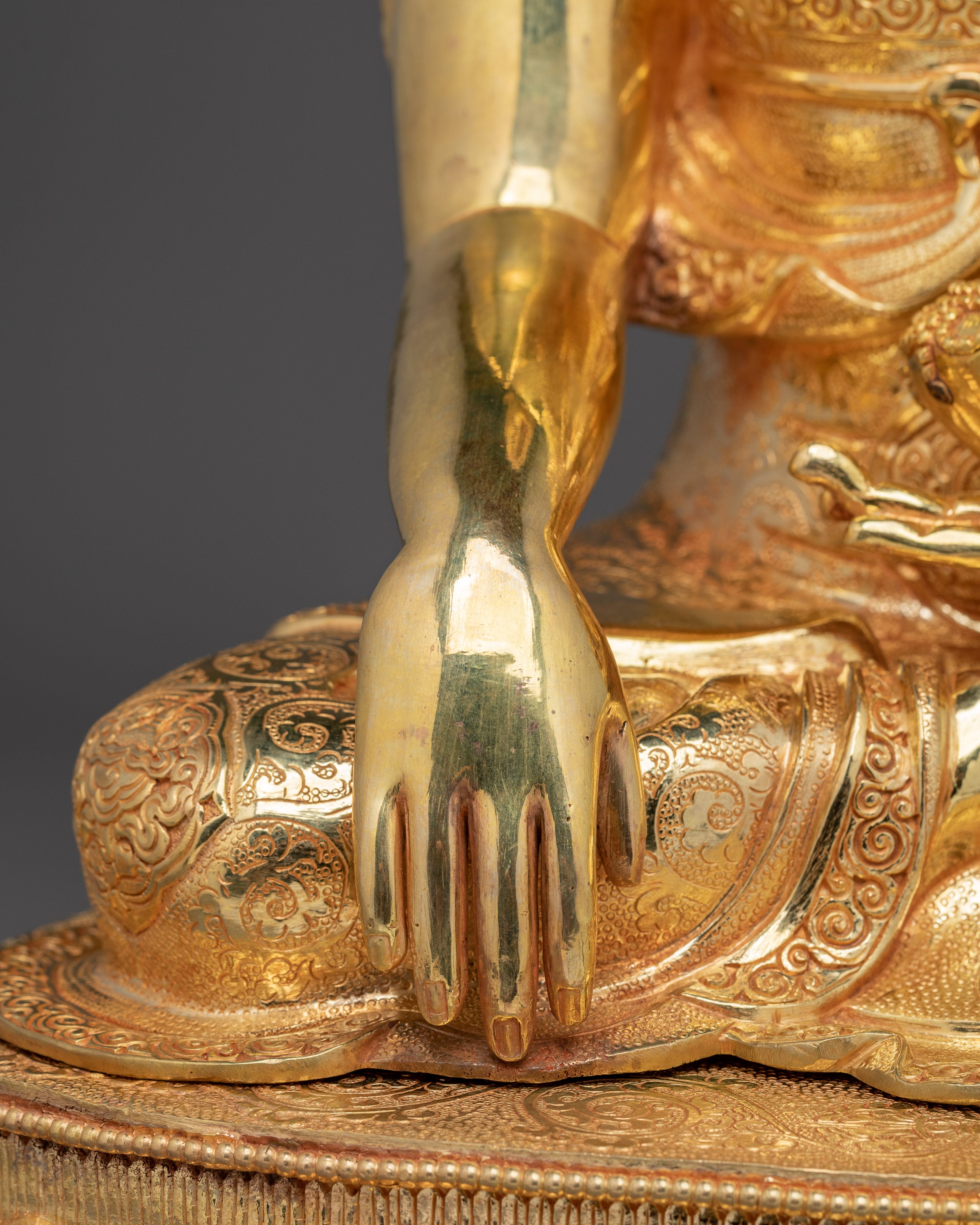 Shakyamuni Buddha Gold & Copper Sculpture | Buddhist Deity for Altar