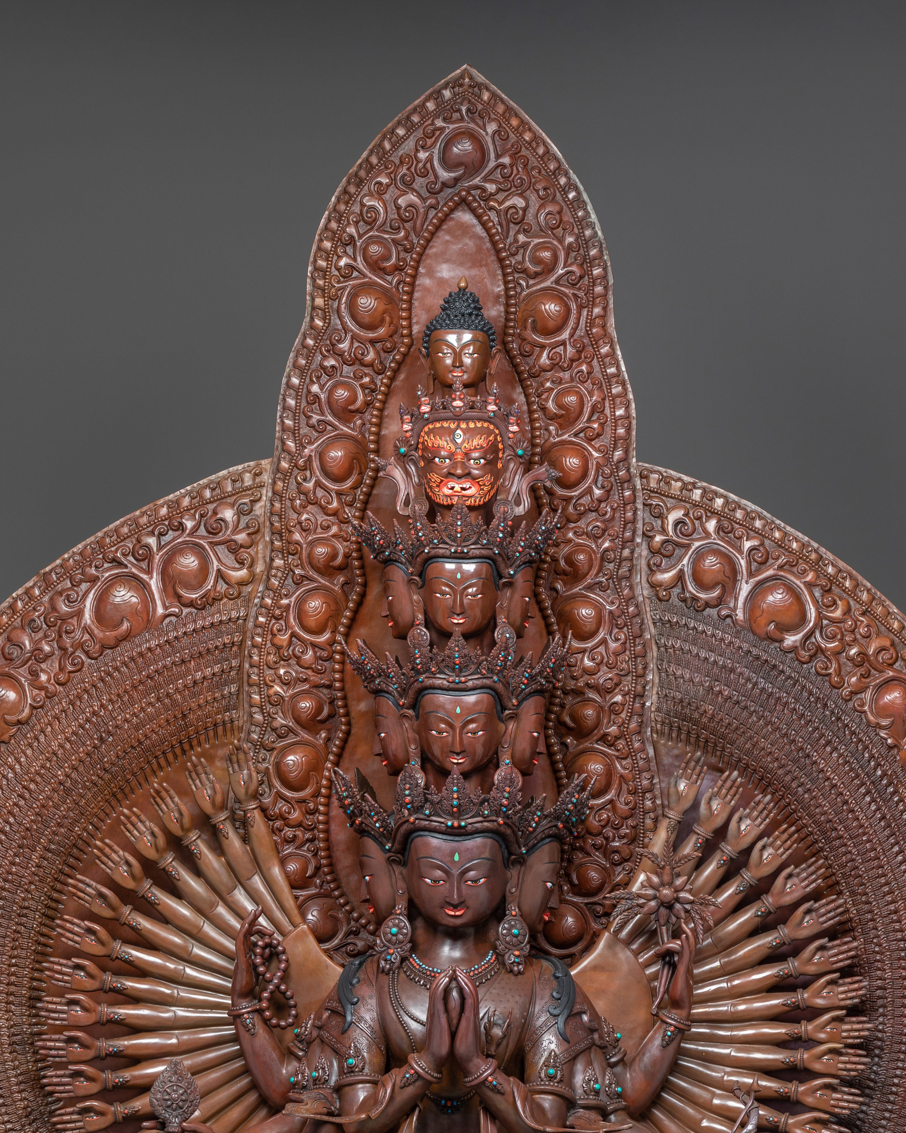 Life-Size Thousand-Armed Chenrezig Statue – Exquisite Himalayan Handmade Art