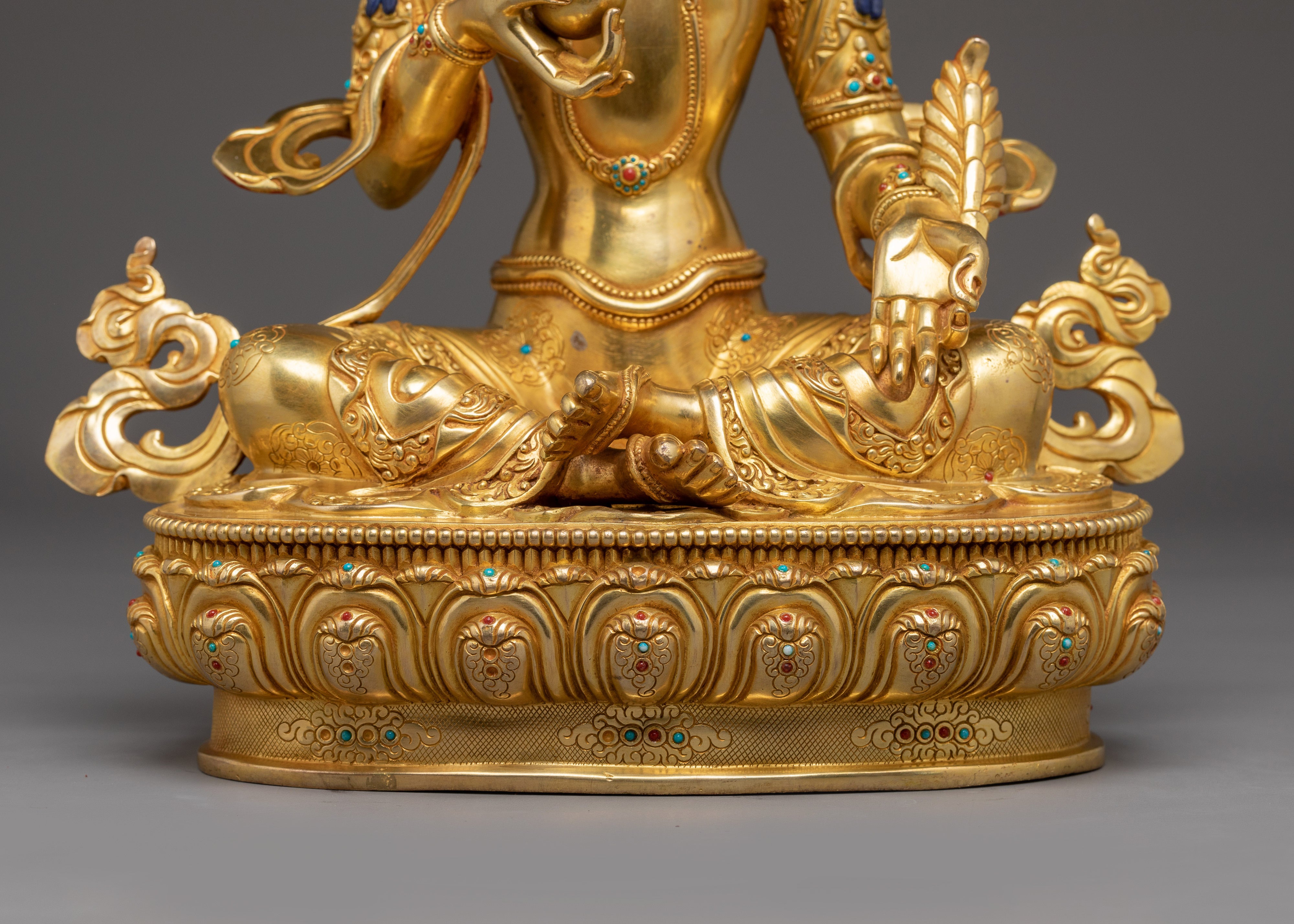 Golden Kshitigarbha Statue: Divine Bodhisattva
