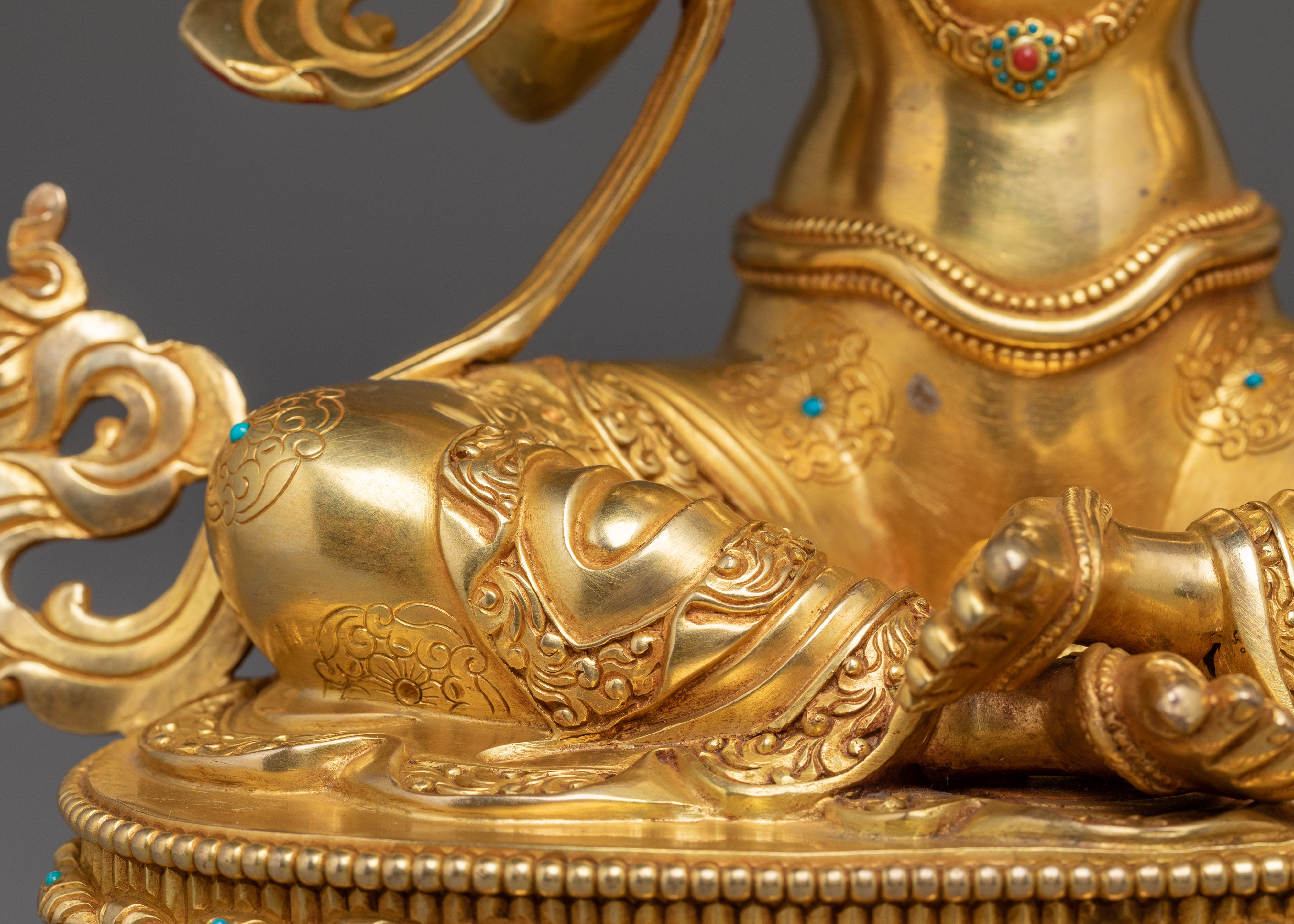 Golden Kshitigarbha Statue: Divine Bodhisattva