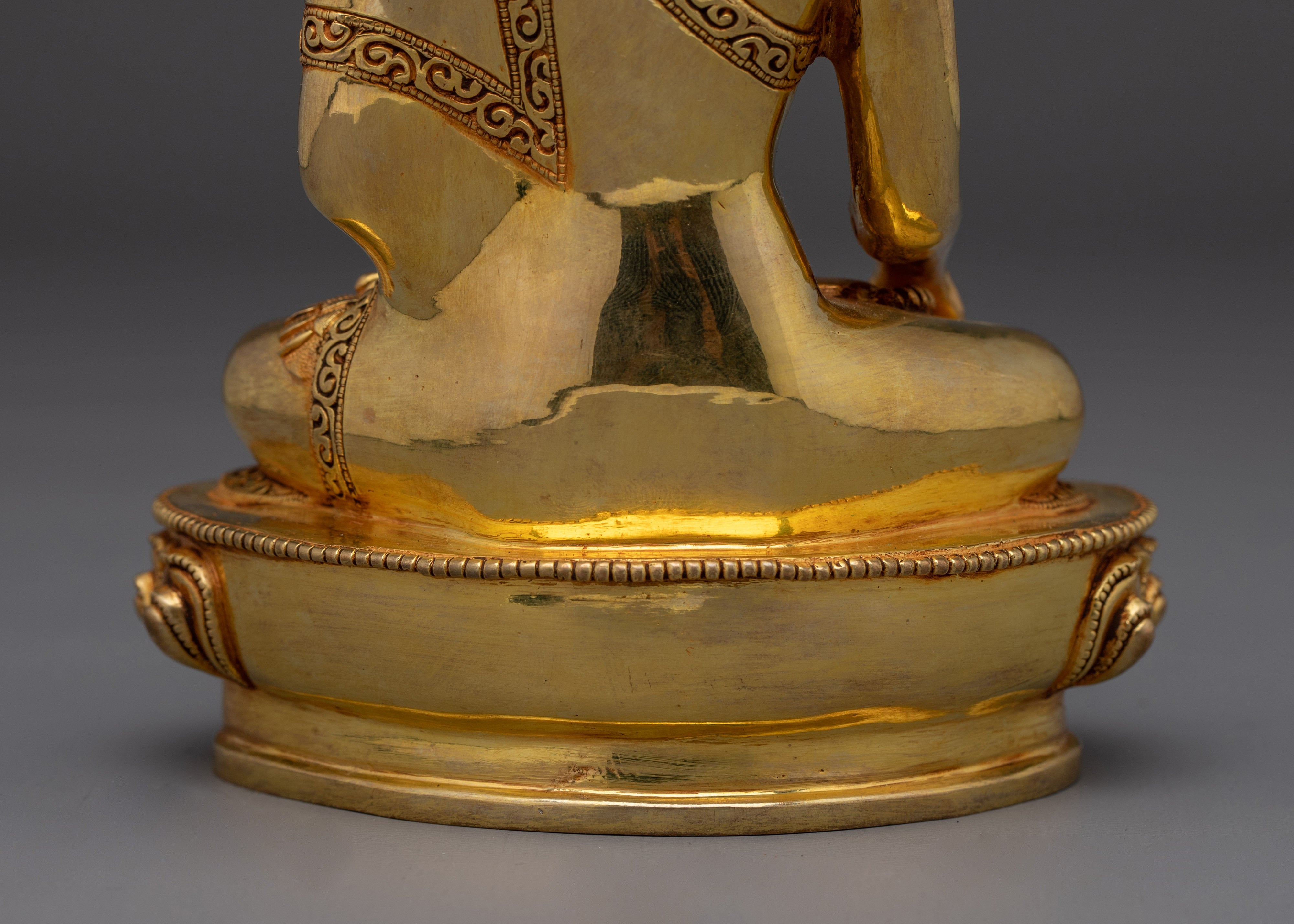 24K Gold Shakyamuni Buddha Statue | Symbol of Enlightenment for Meditation