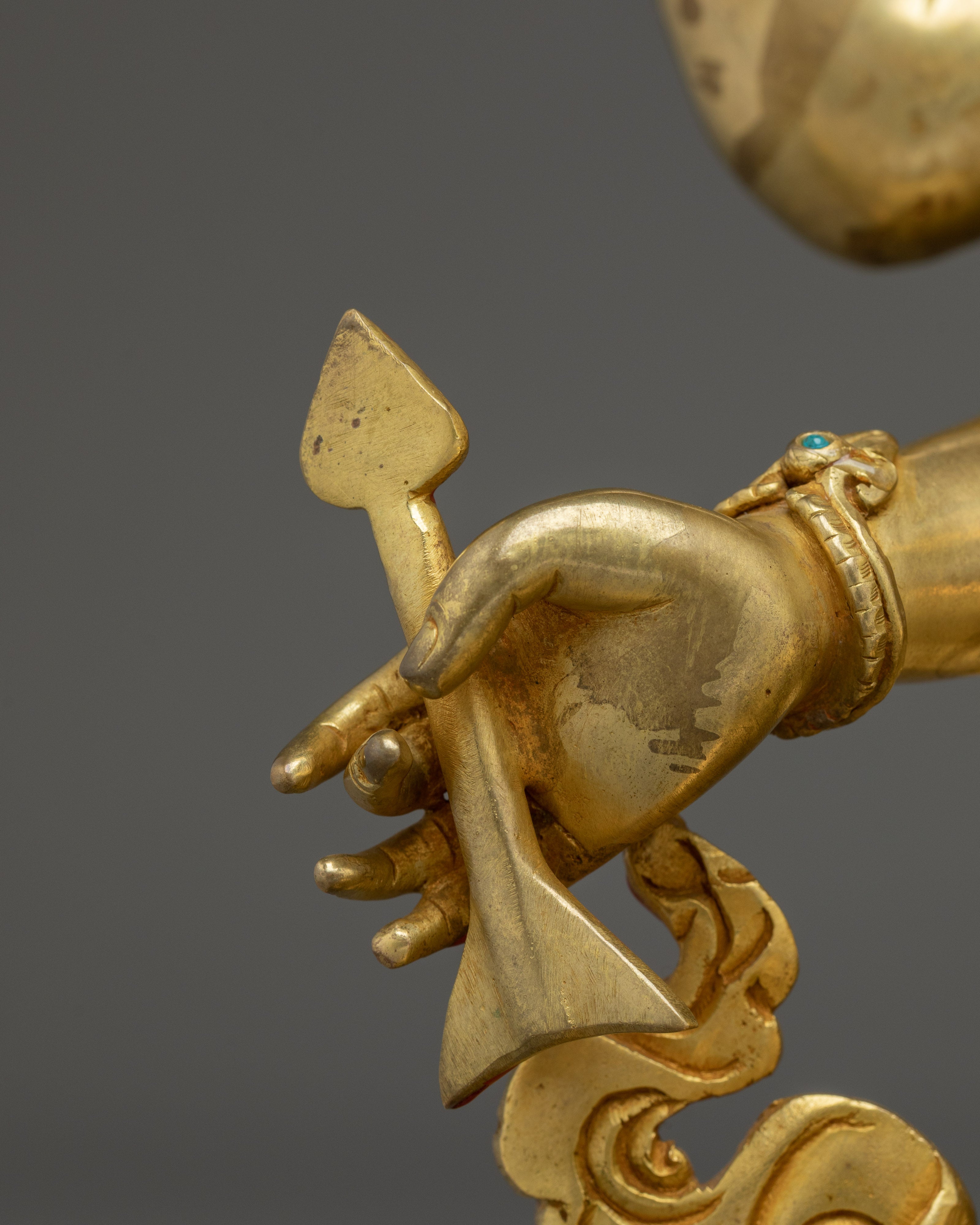 Namgyalma Statue: Buddhist Healing Symbol