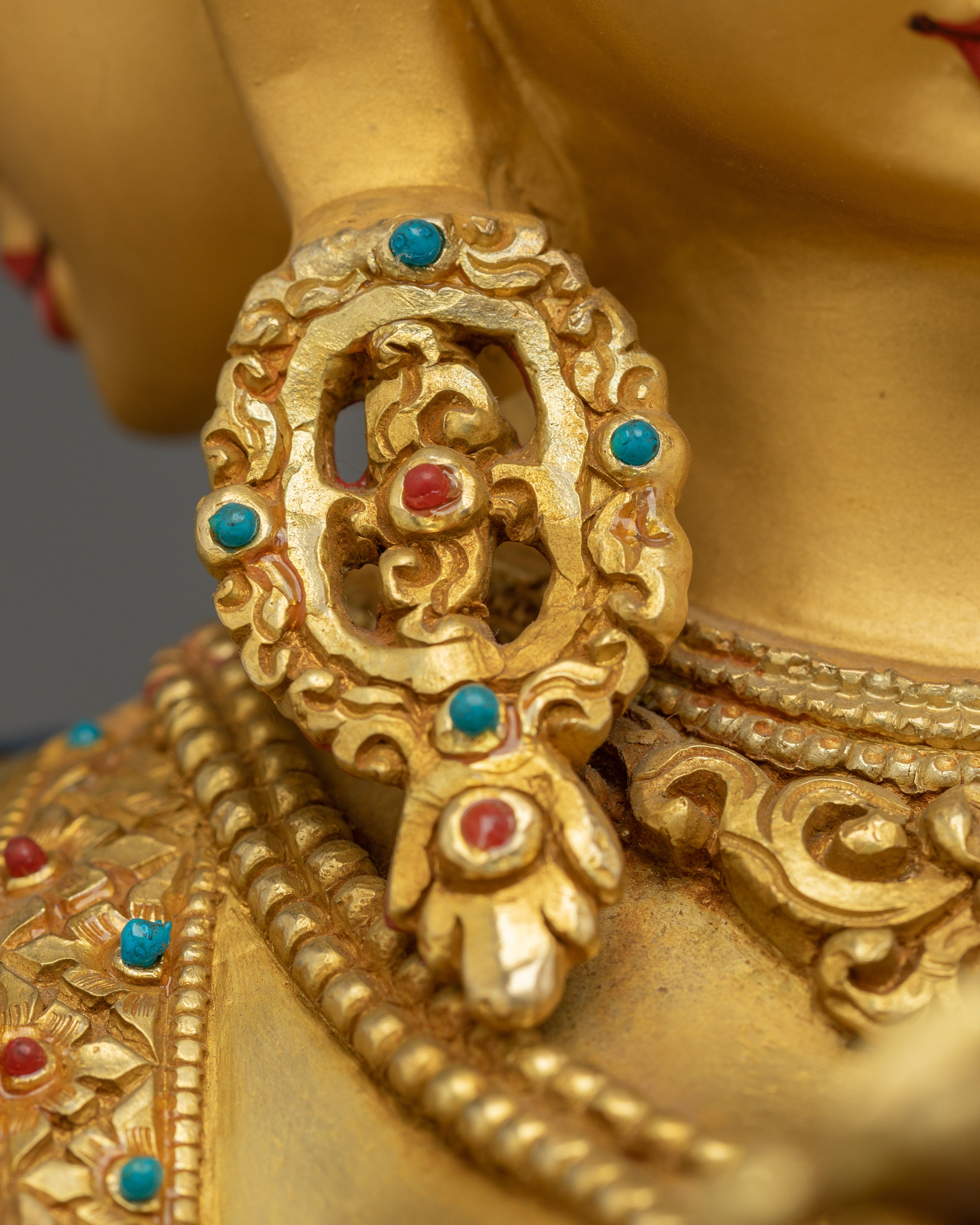 Namgyalma Statue: Buddhist Healing Symbol