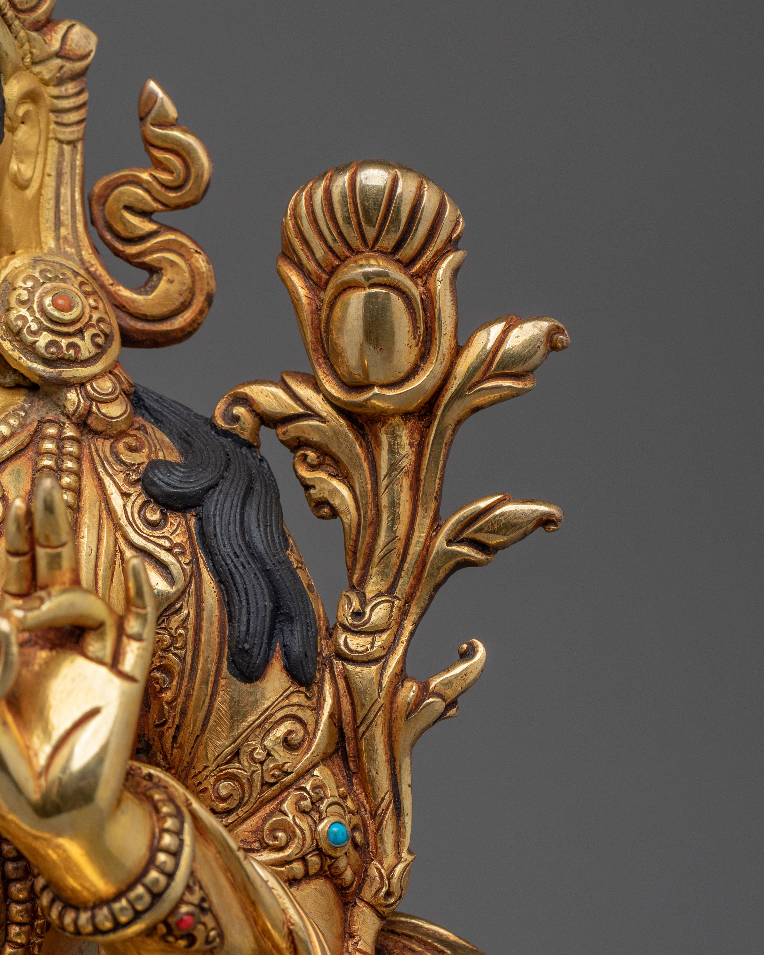 Radiant Green Tara Statue: Mother of All Buddhas