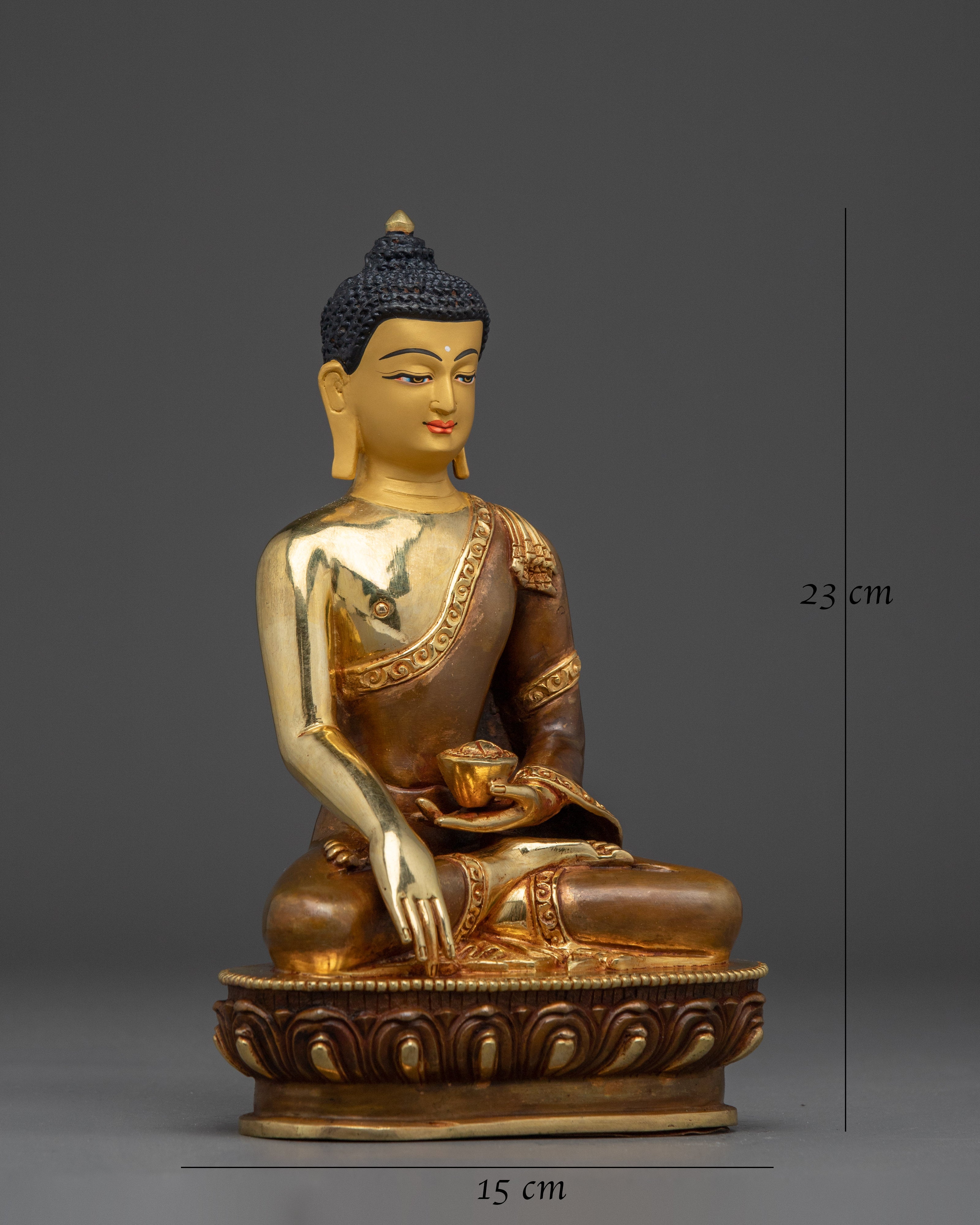 shakyamuni-peaceful-buddha-golden-sculpture