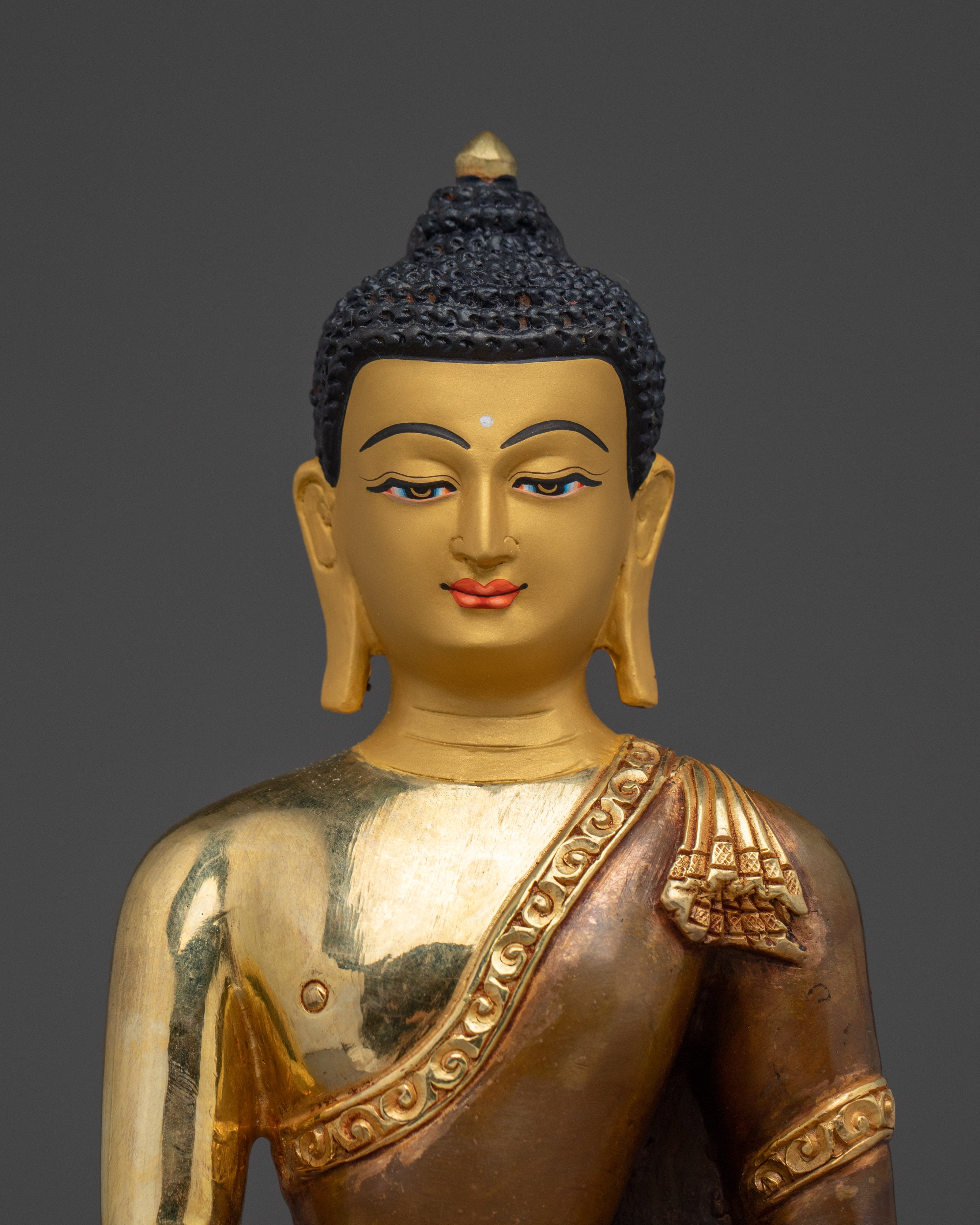 Shakyamuni, Peaceful Buddha Golden Sculpture | Meditation Icon