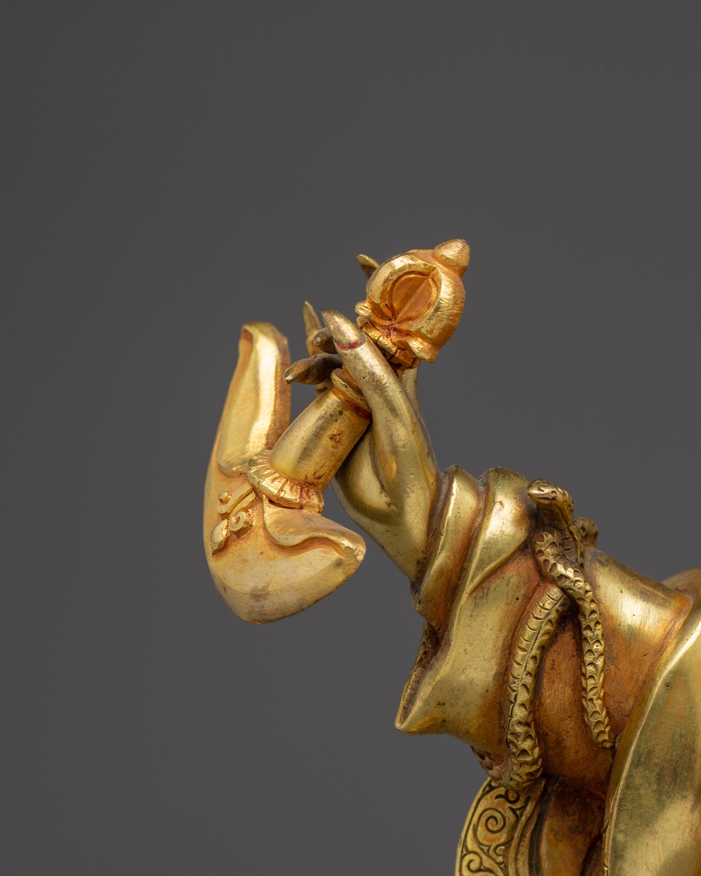 Mahakala Bernagchen Statue: Dharma Protector