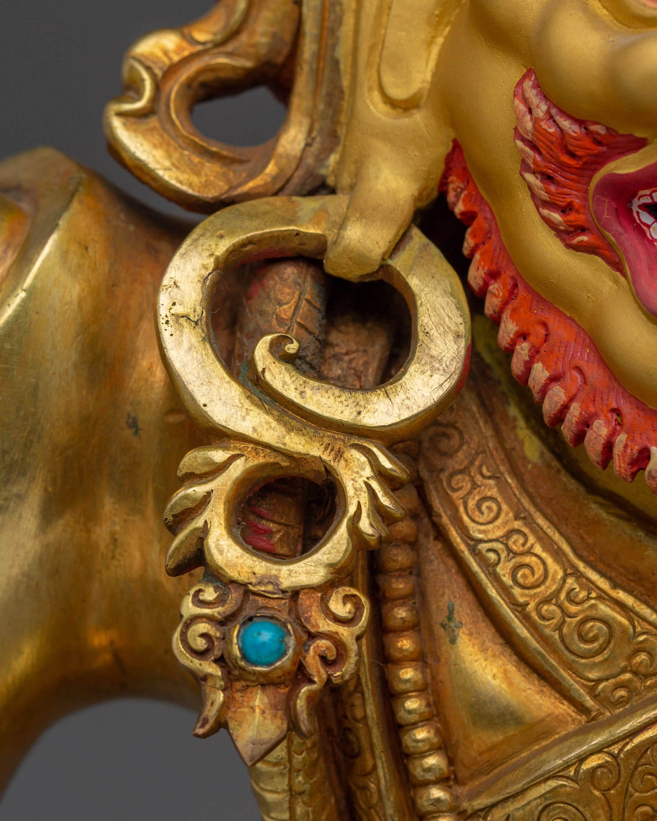 Mahakala Bernagchen Statue: Dharma Protector