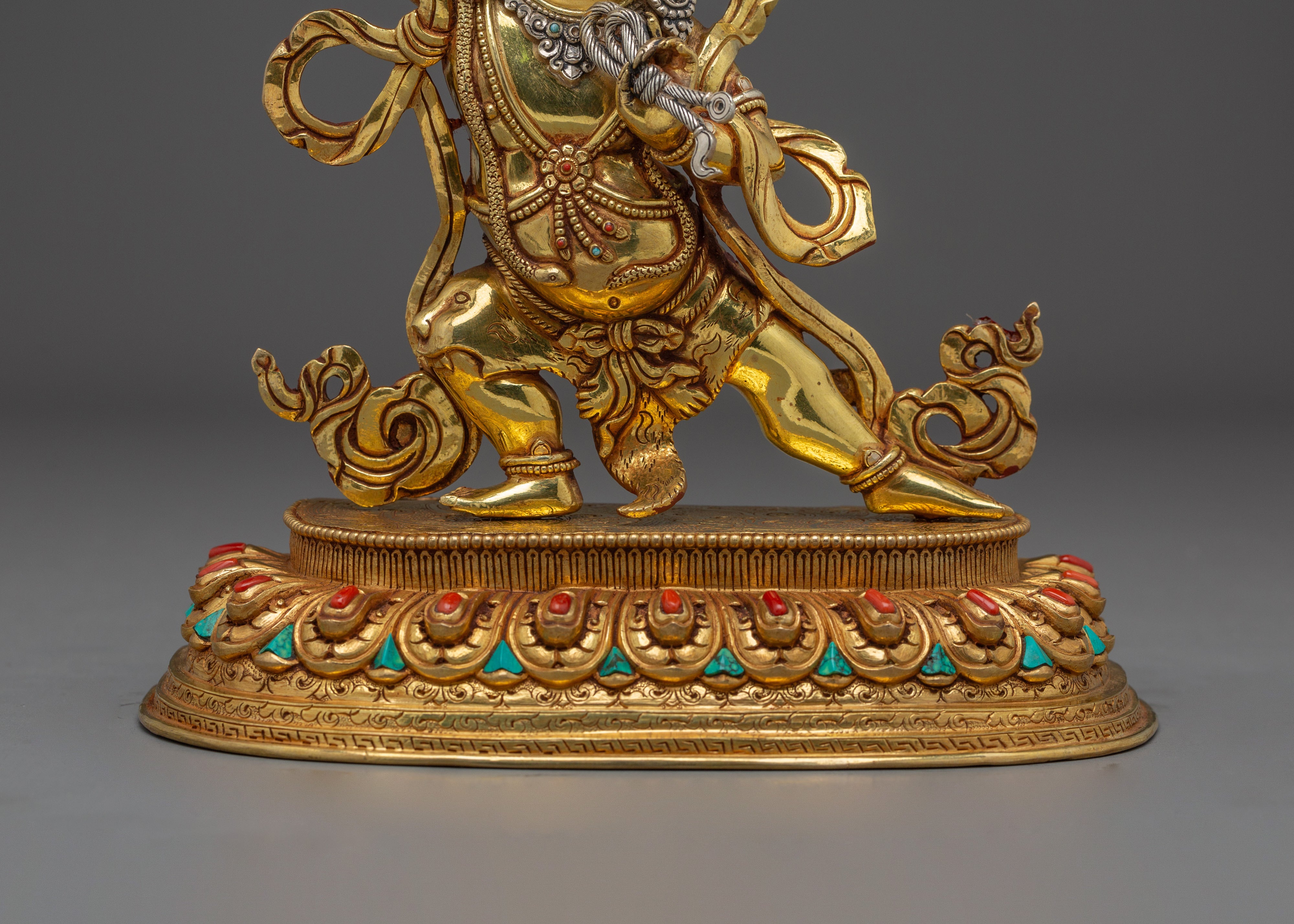 Vajrapani Statue: The Protector of Buddha and Dharma
