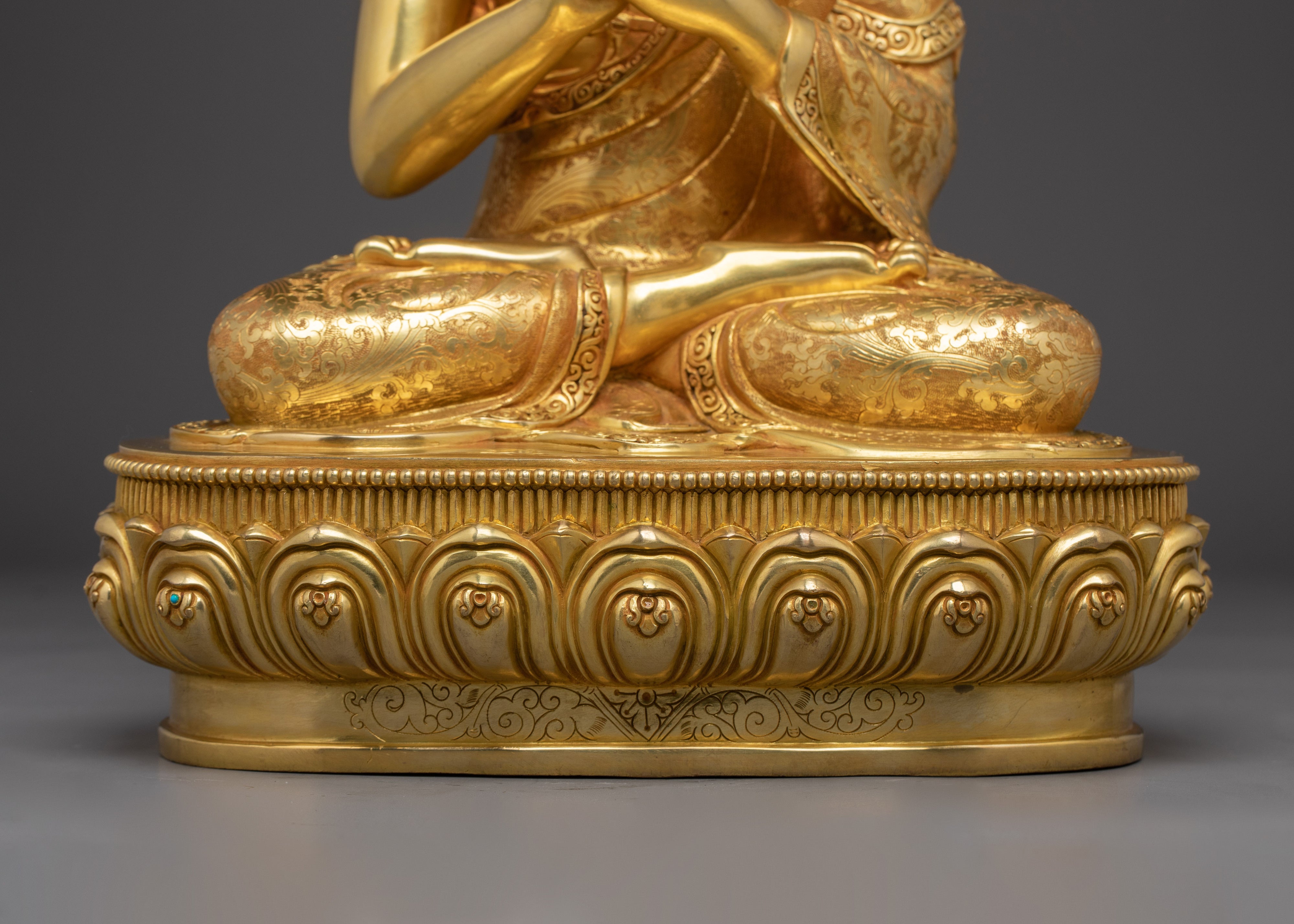 Vairocana Buddha Gold Gilded Copper Sculpture | Meditation Space and Buddhist Altar