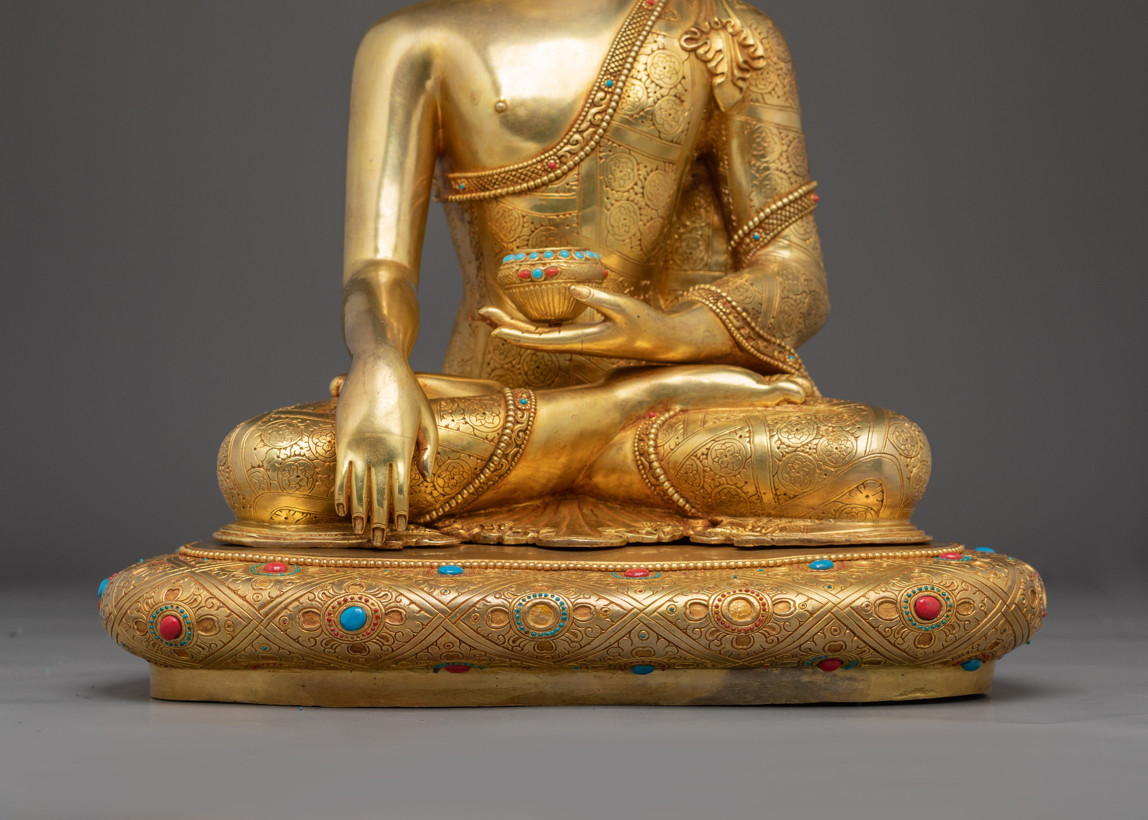 Shakyamuni Buddha Statue: Handmade Copper Statue