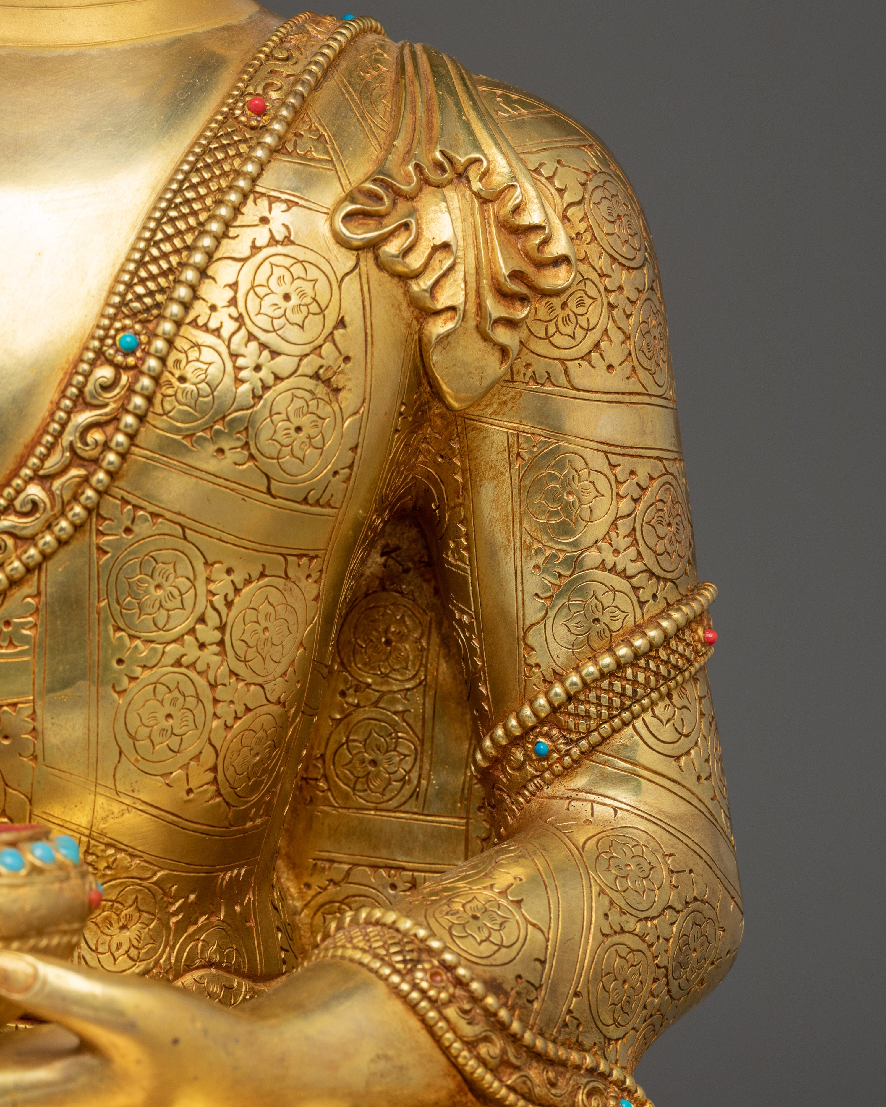 Shakyamuni Buddha Statue: Handmade Copper Statue