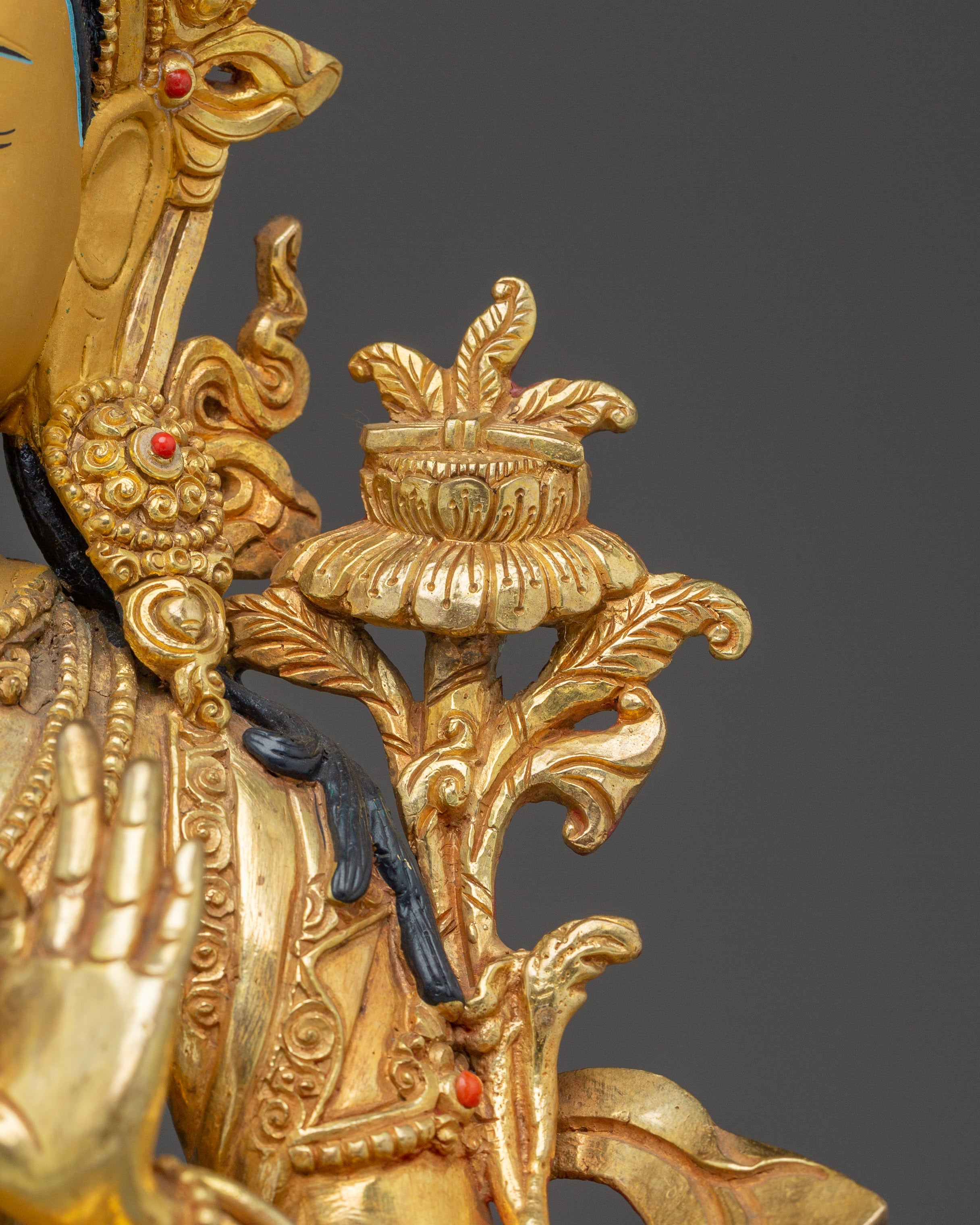 Manjushri Statue: Embodiment of Supreme Wisdom