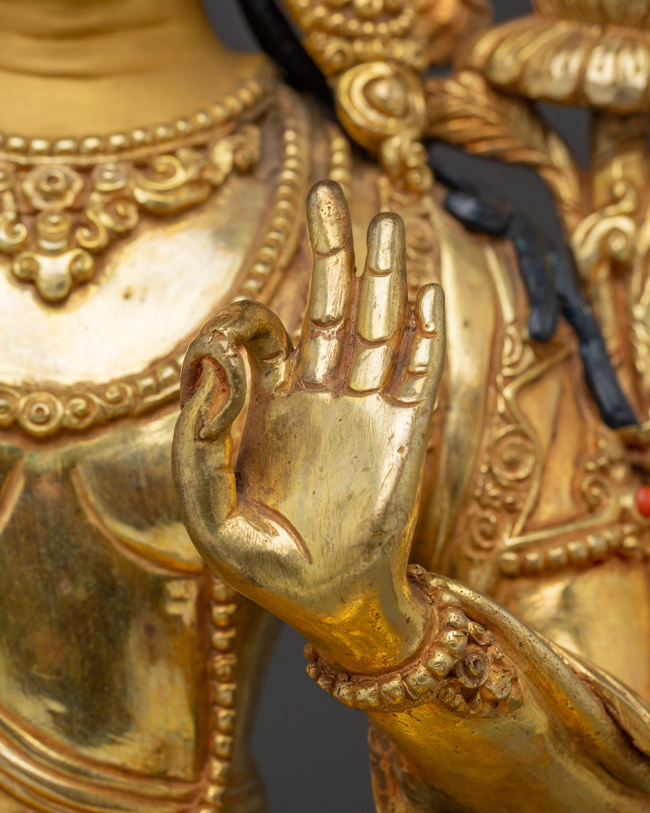 Manjushri Statue: Embodiment of Supreme Wisdom