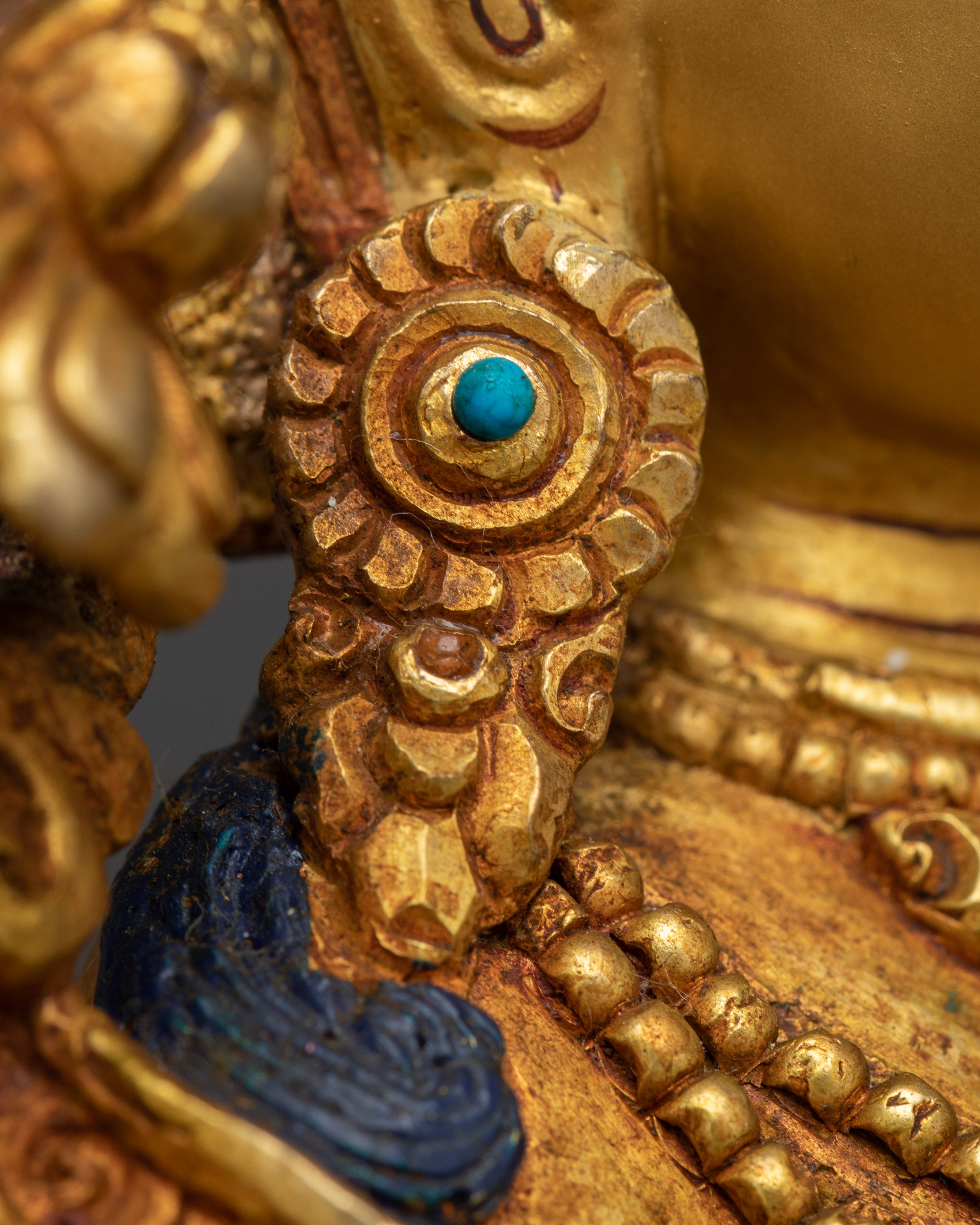 Green Tara Statue: Revered Buddhist Goddess