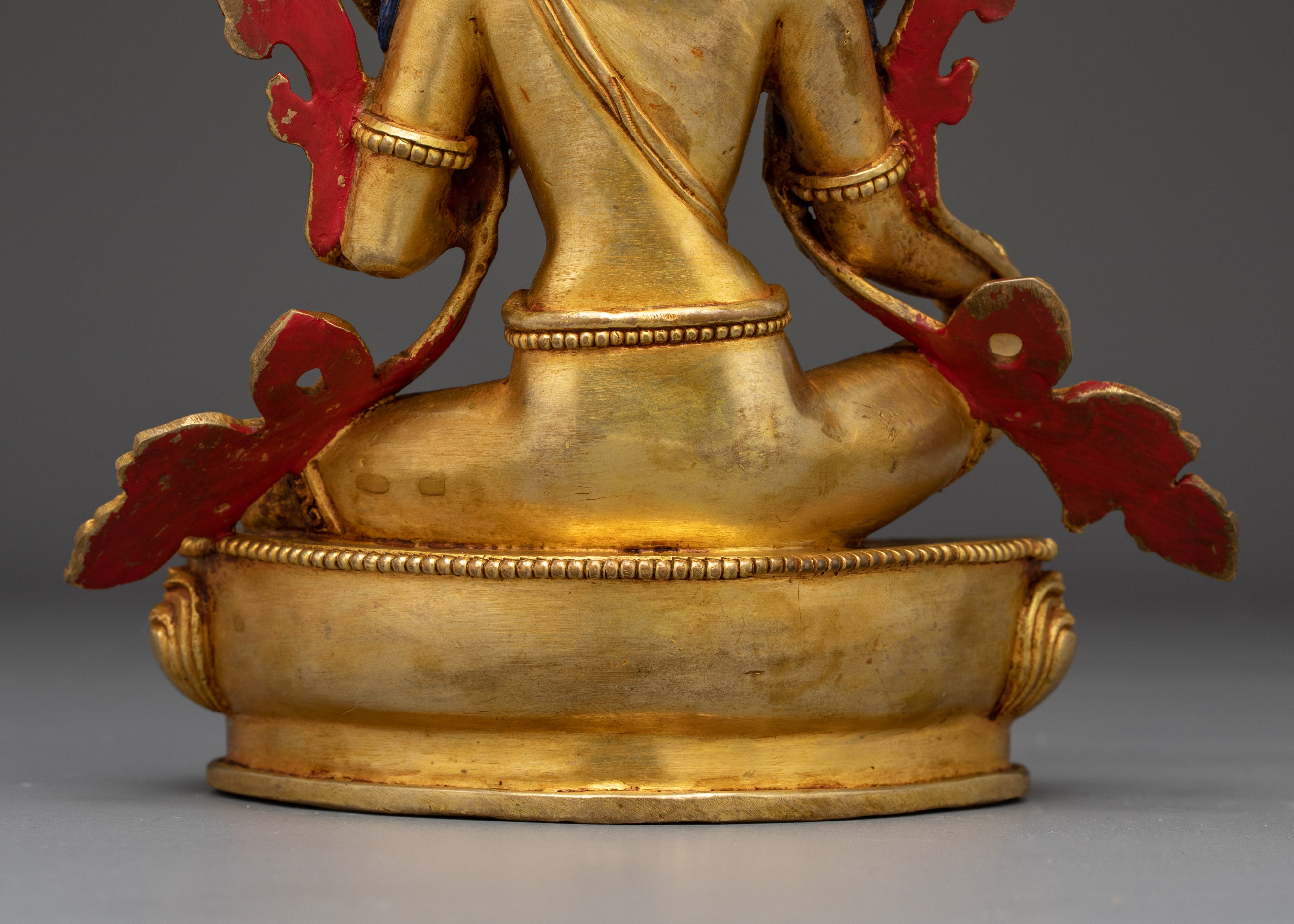Green Tara Statue: Revered Buddhist Goddess