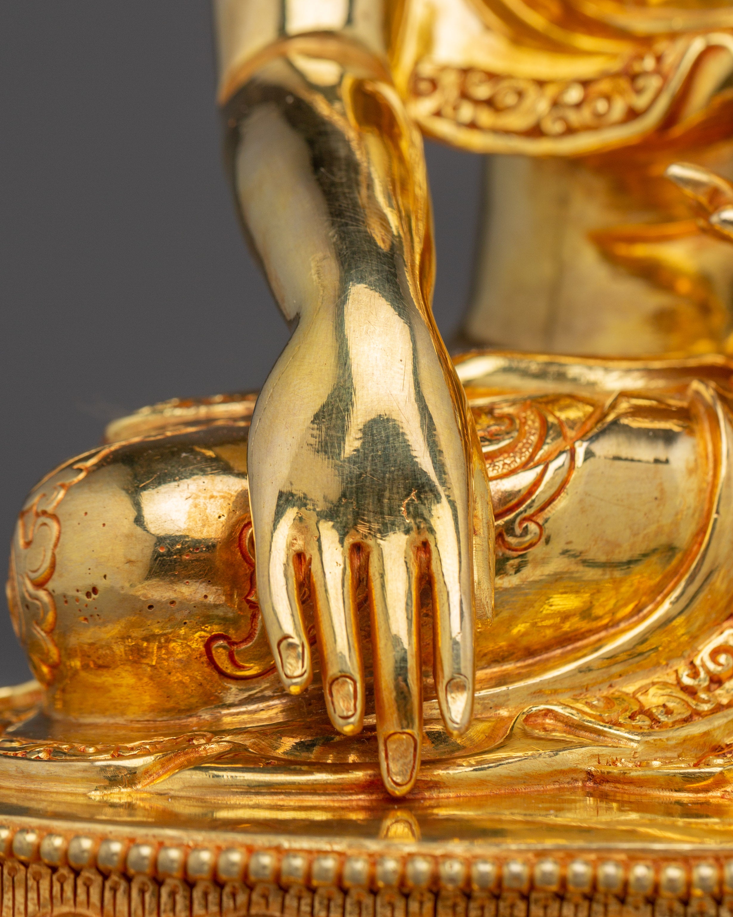 Shakyamuni Buddha Art, Historical Enlightened One | Gold-Gilded Sculpture for Peace