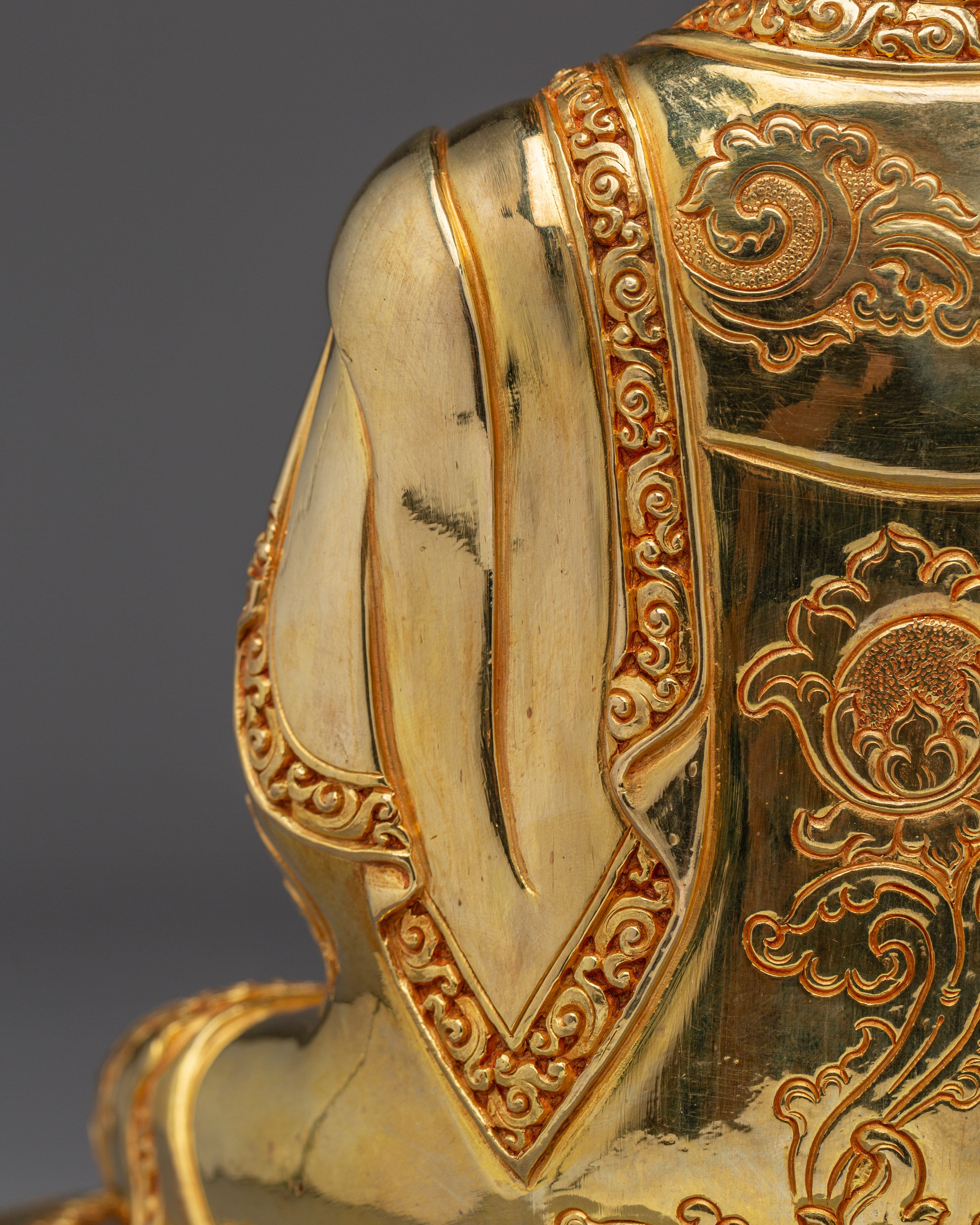 Shakyamuni Buddha Art, Historical Enlightened One | Gold-Gilded Sculpture for Peace