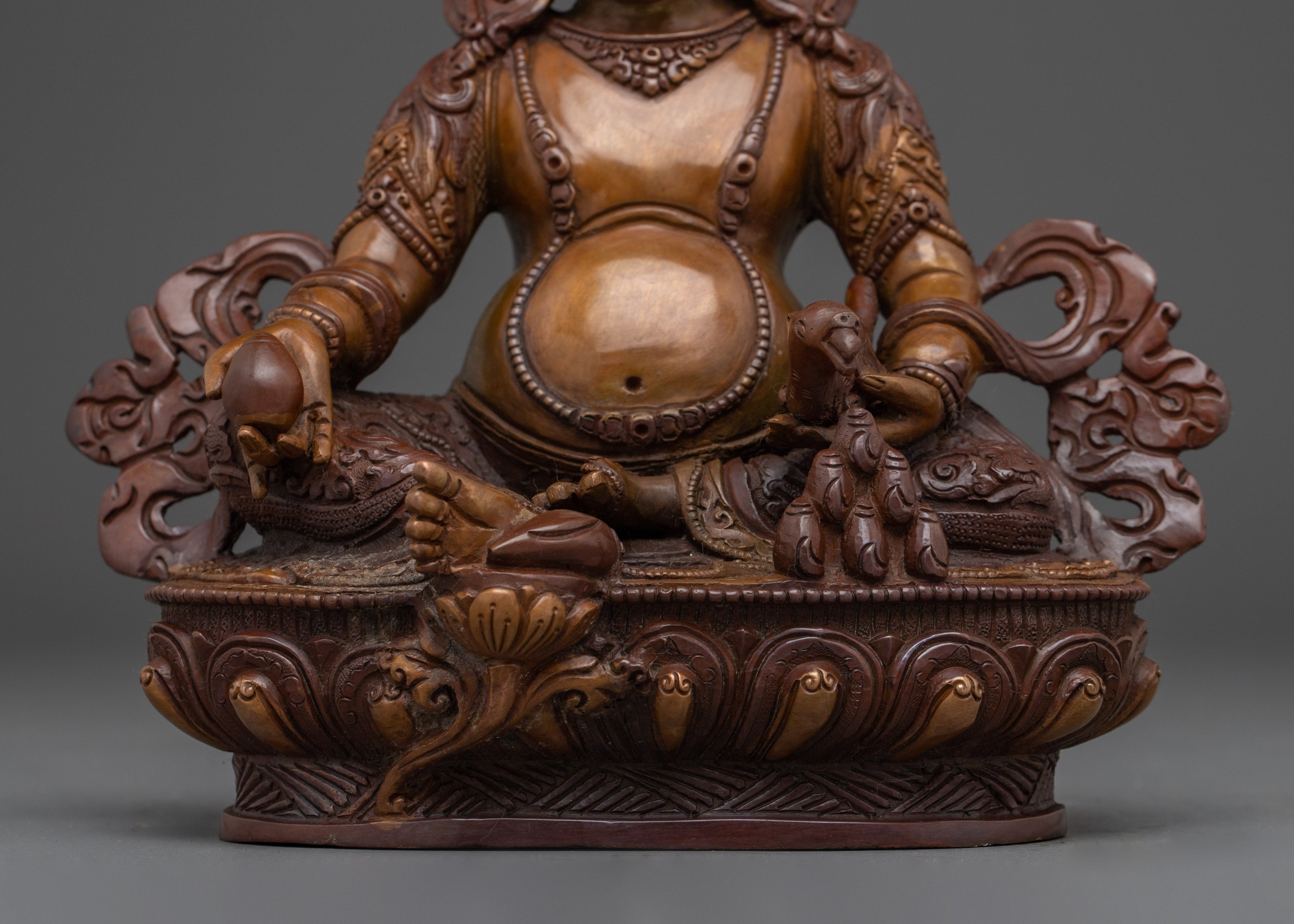 Dzambhala Statue: The Lord of Abundance