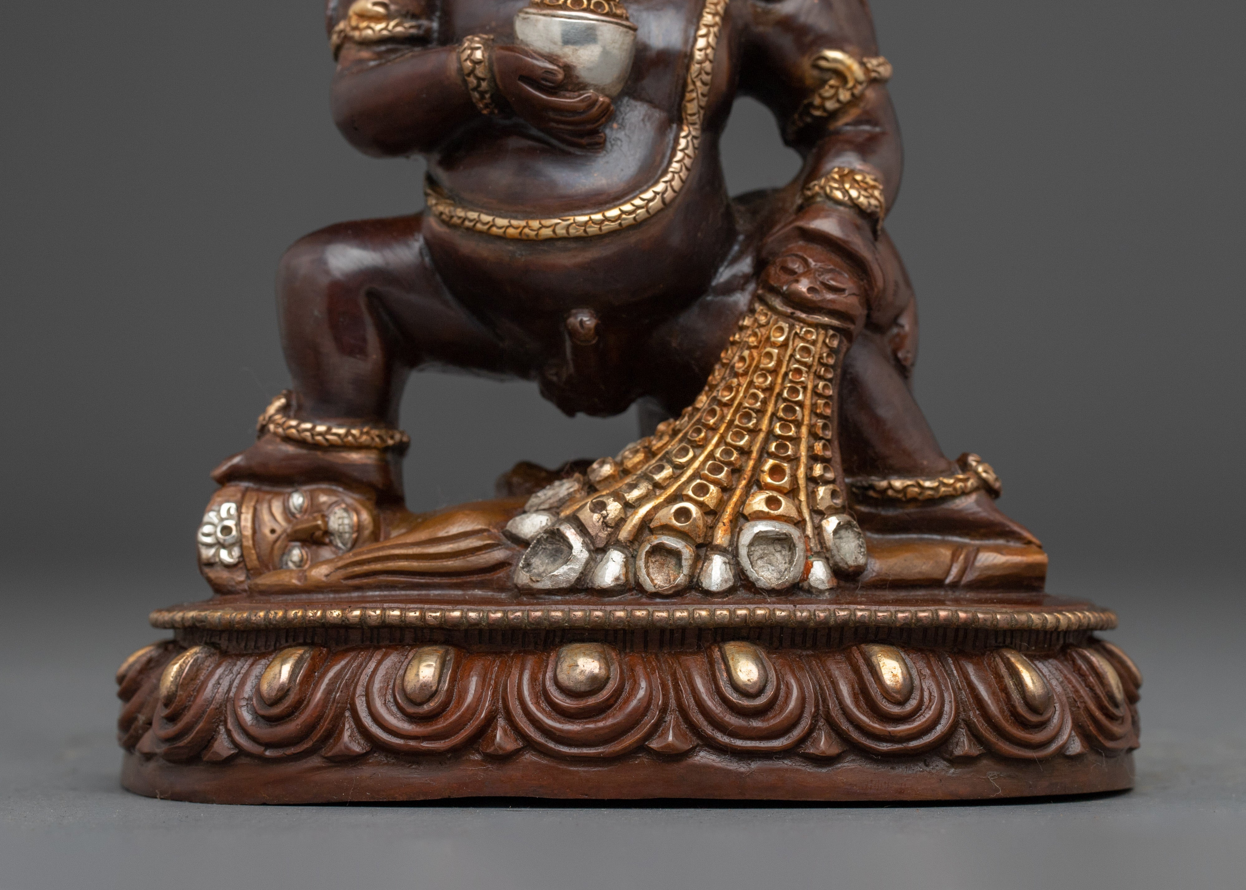 Black Dzambhala Statue: Wrathful Wealth Deity