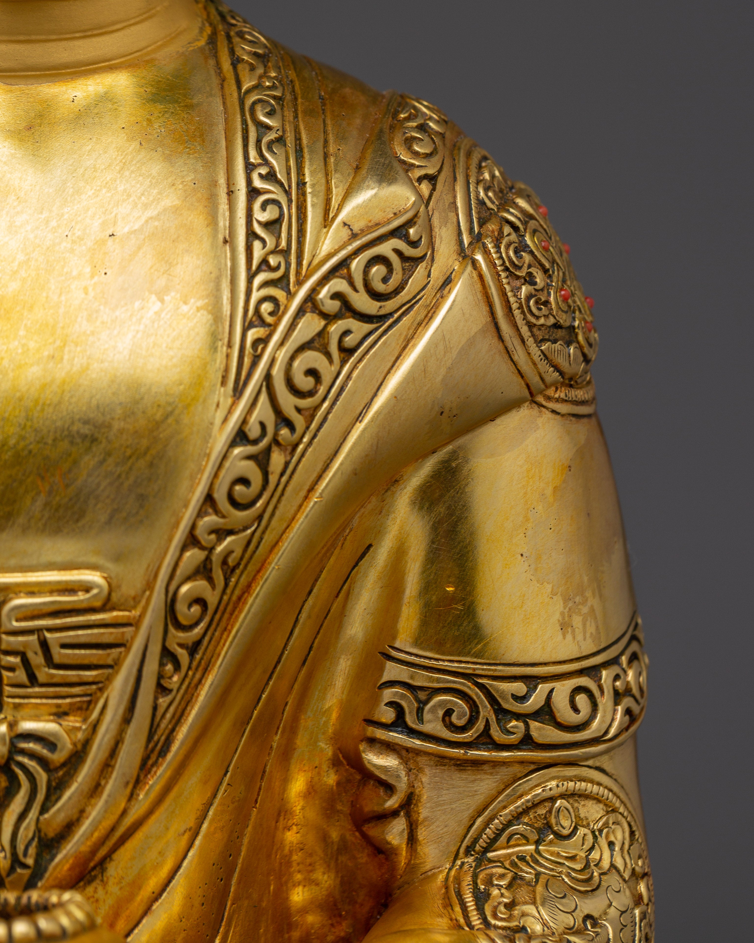 Peaceful Icon Shakyamuni Buddha | Seated Enlightened One