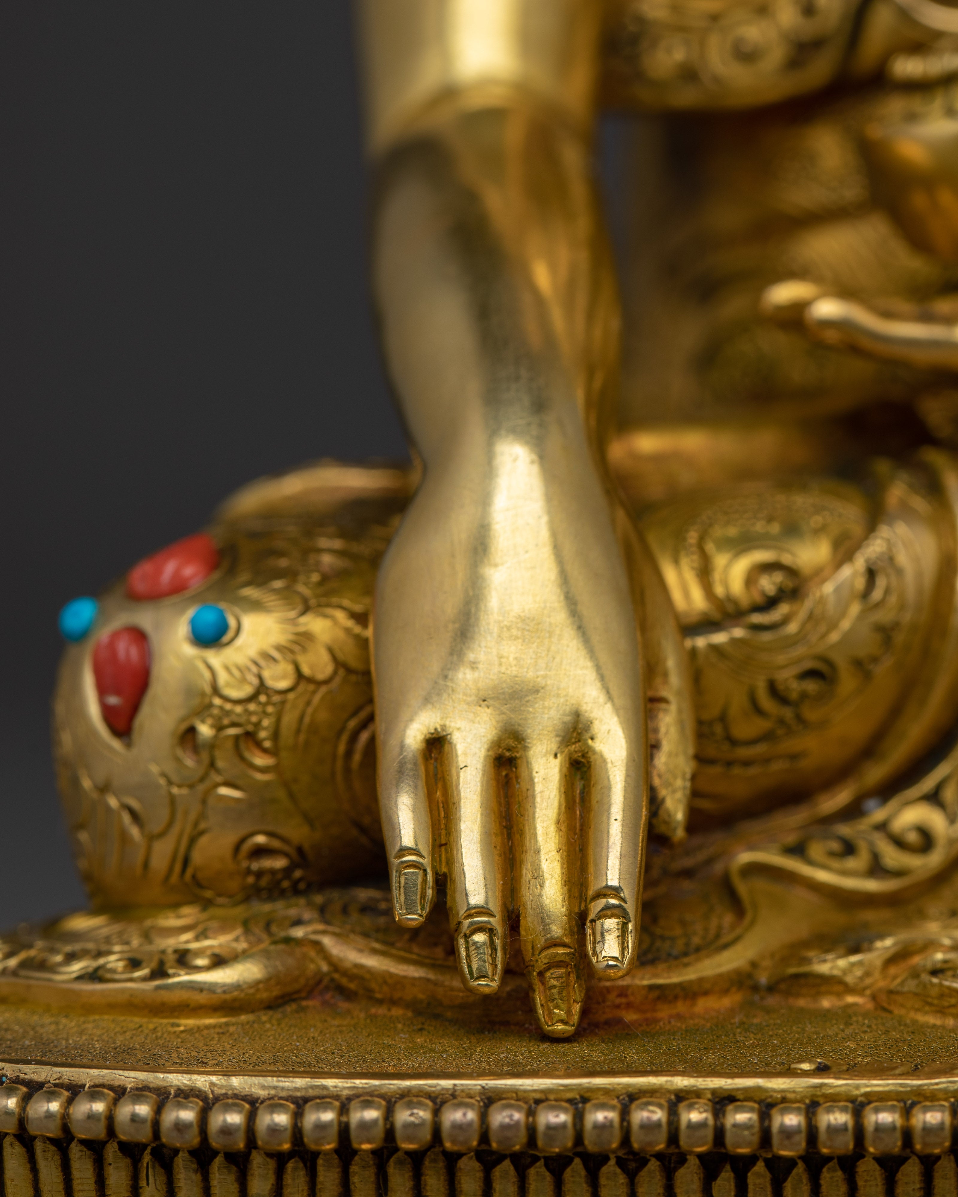 Enlightened Golden Shakyamuni Buddha Sculpture | Historical Buddha