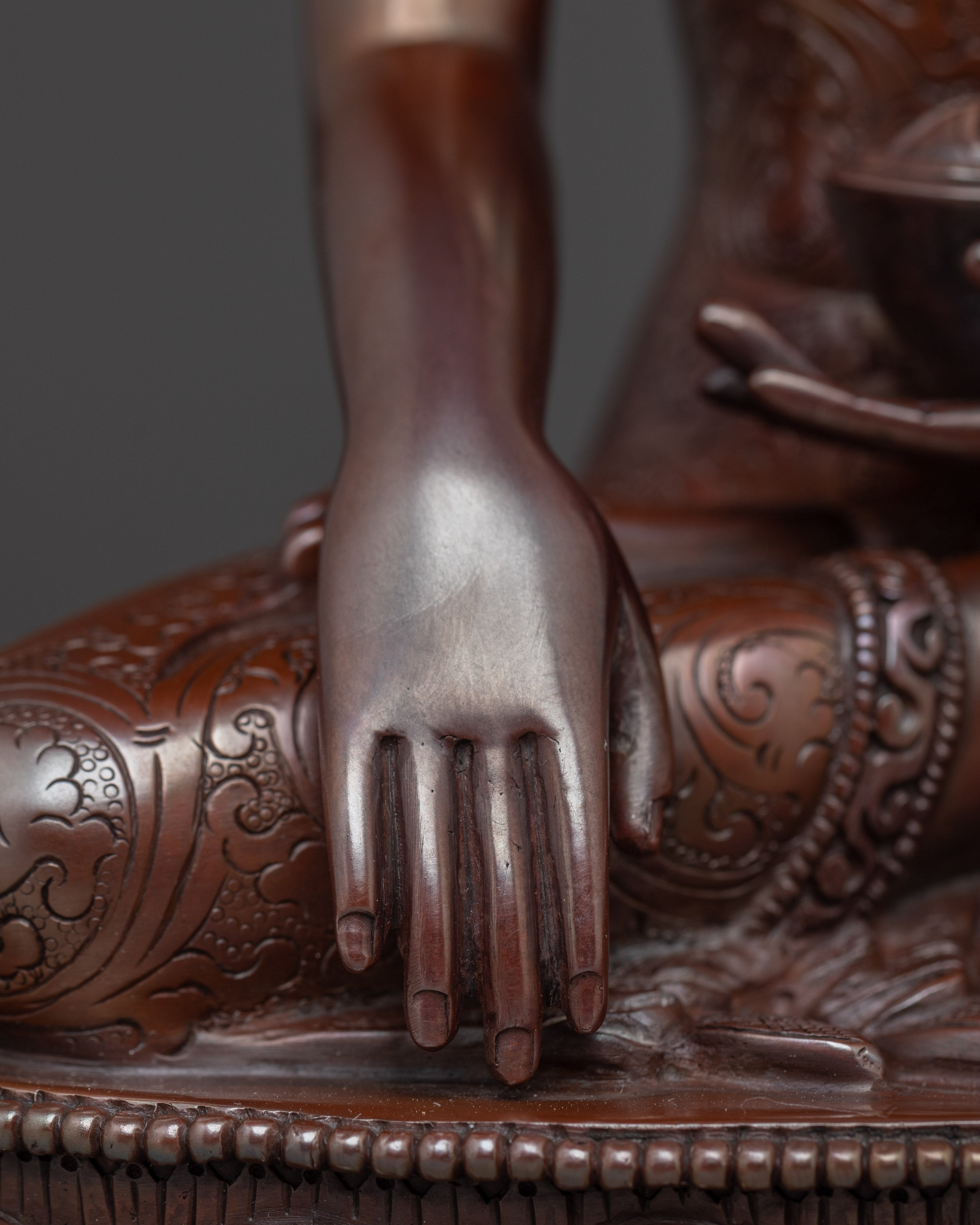 Handmade Shakyamuni Buddha Statue: Sage of the Shakyas