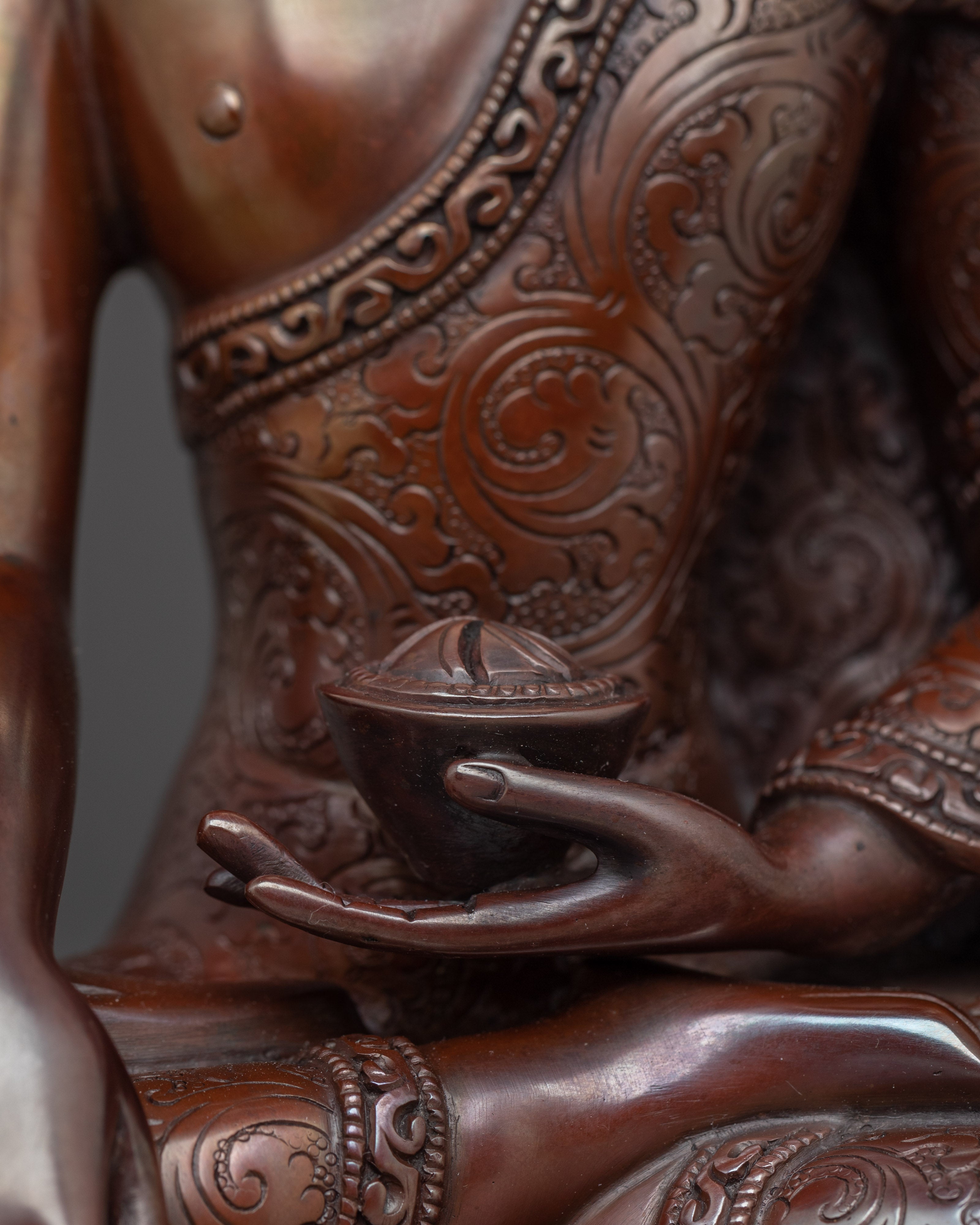 Handmade Shakyamuni Buddha Statue: Sage of the Shakyas