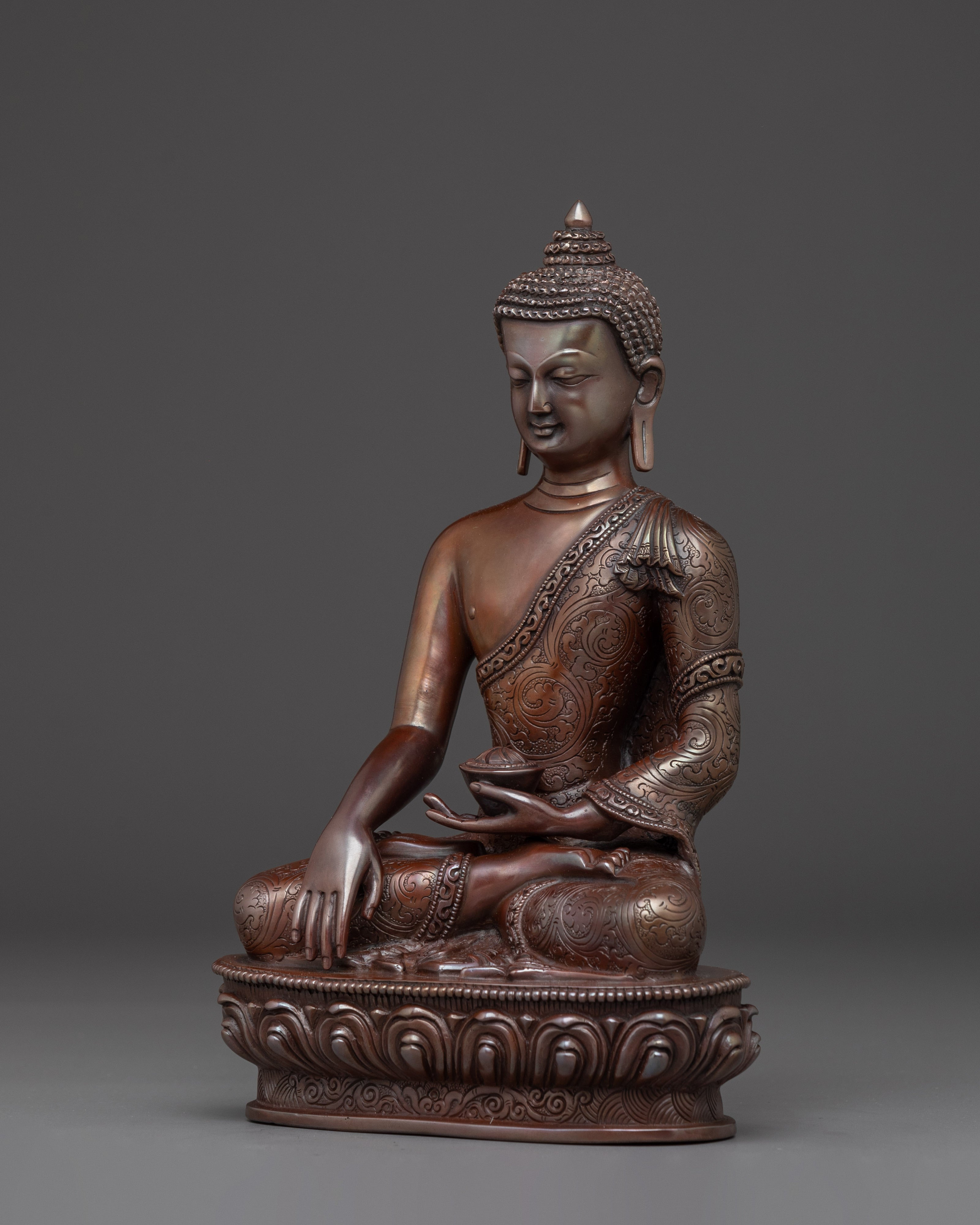 Handmade Shakyamuni Buddha Statue: Sage of the Shakyas