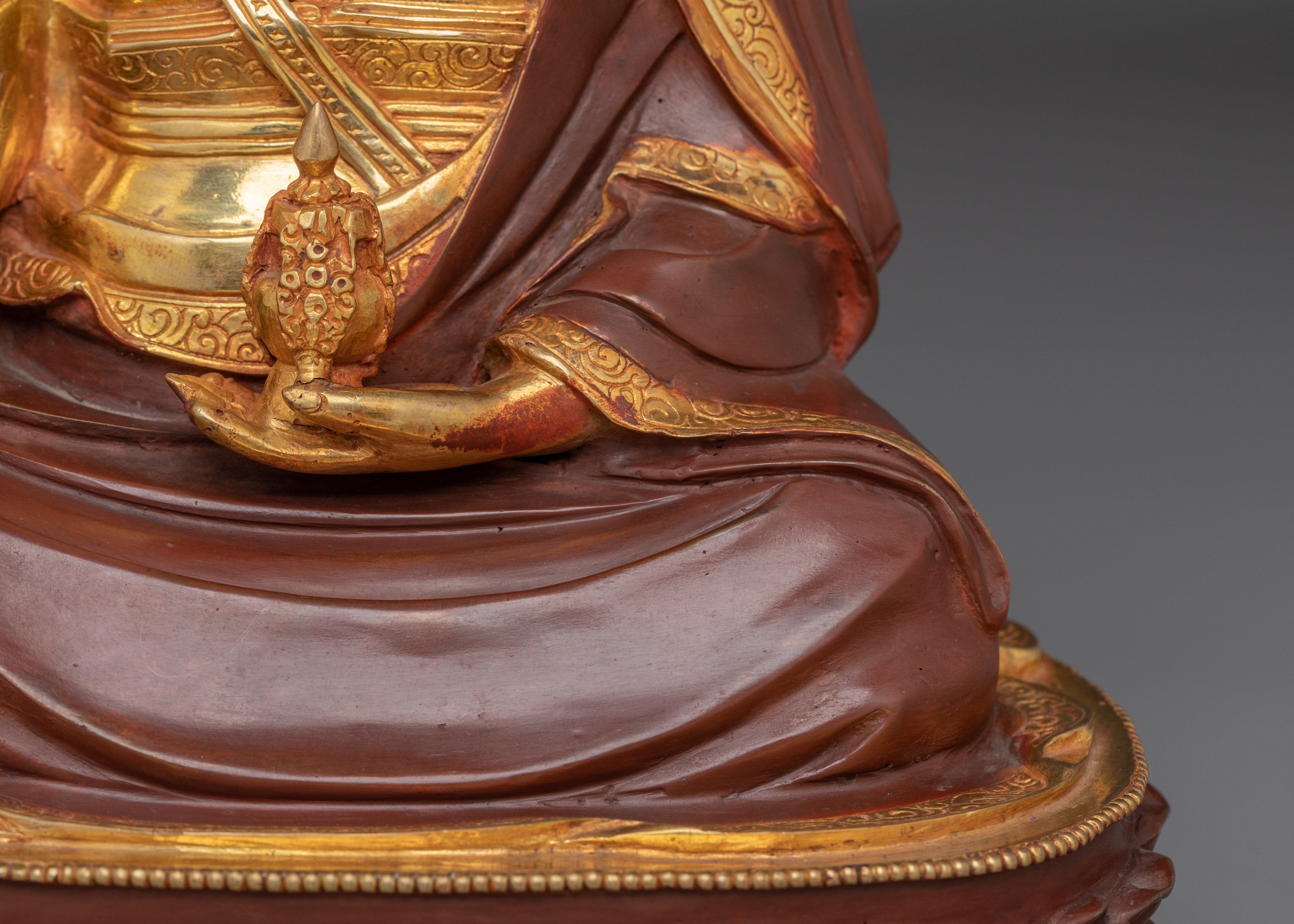 Sacred Icon of Guru Shapdum | Dharma Leader