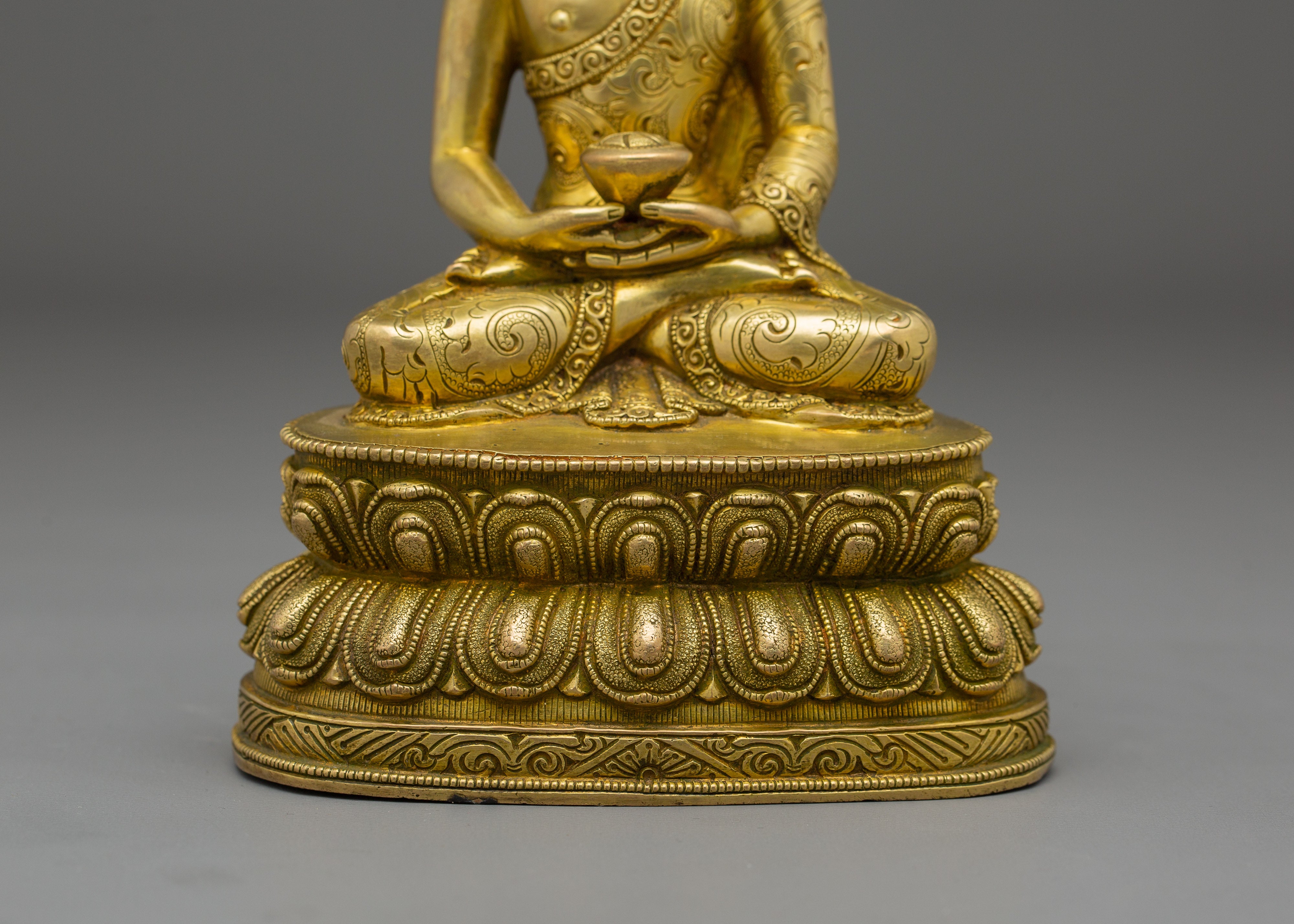 Enlightened Golden Amitabha Buddha Art | Spiritual Buddha for Meditation