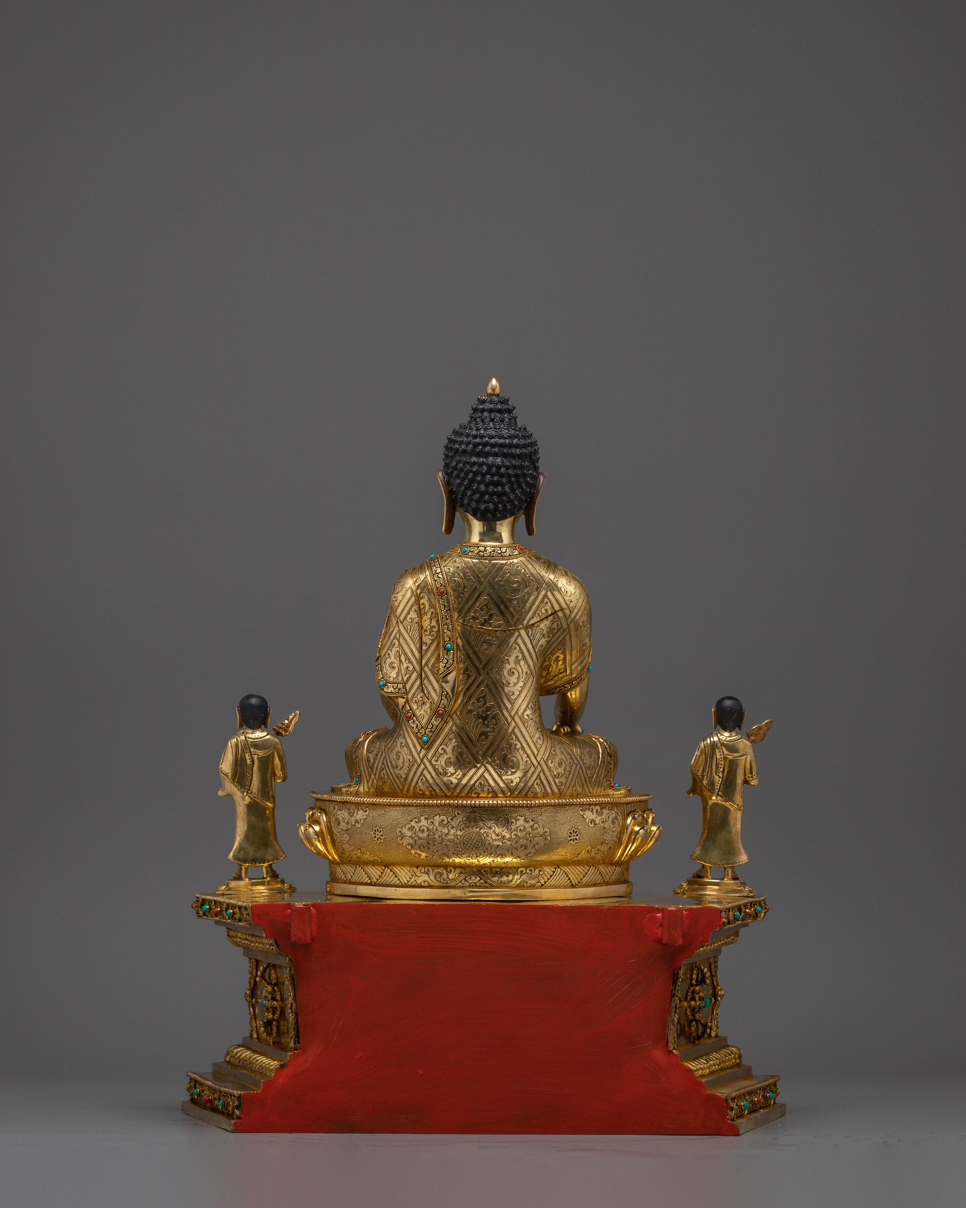 Peace and Enlightenment with the Shakyamuni Buddha in Throne Statue